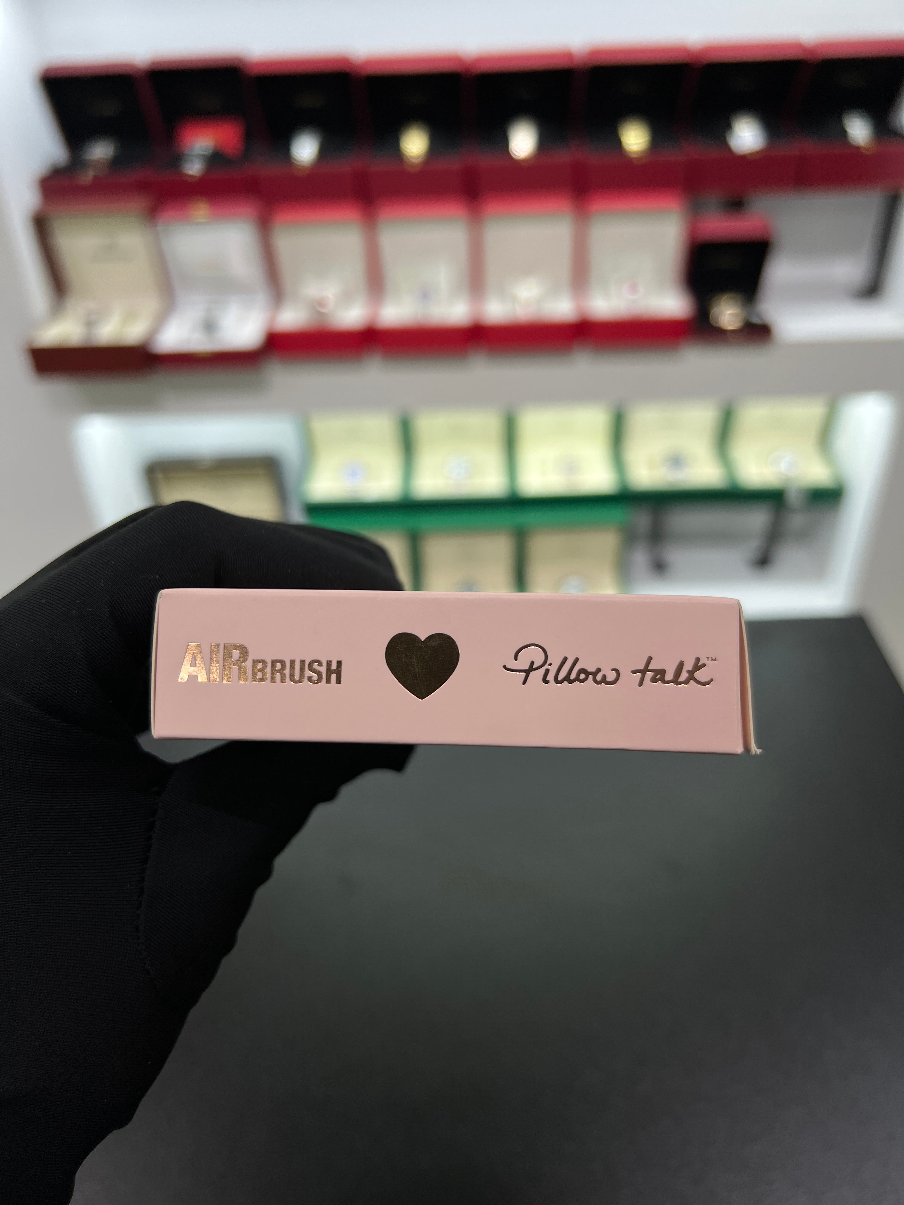 Cheek to Chic Blusher – Love Glow