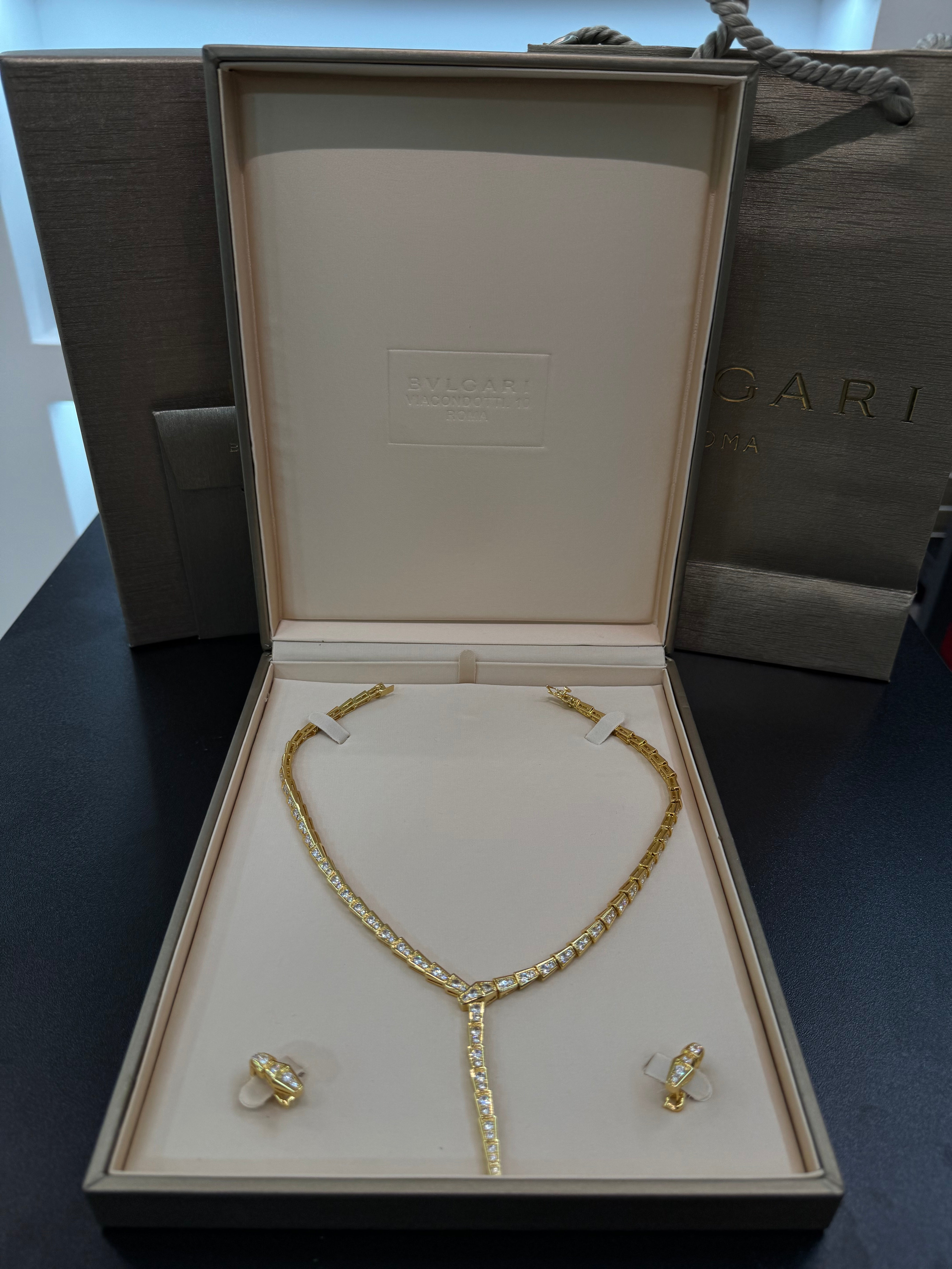 Serpenti-Inspired Drop Necklace Set studded
