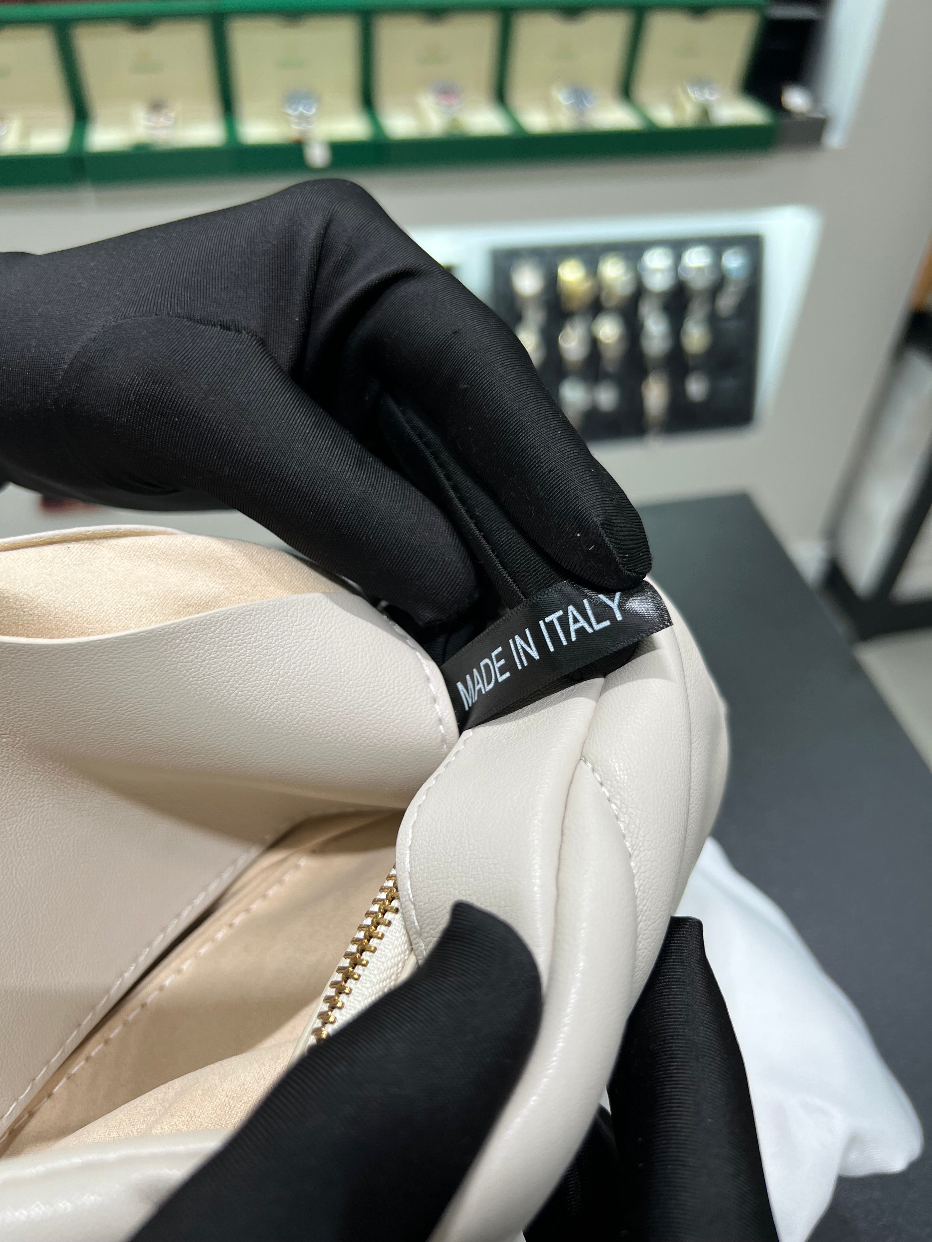 Pinkō Classic Love Bag Puff Maxi Quilt colour white