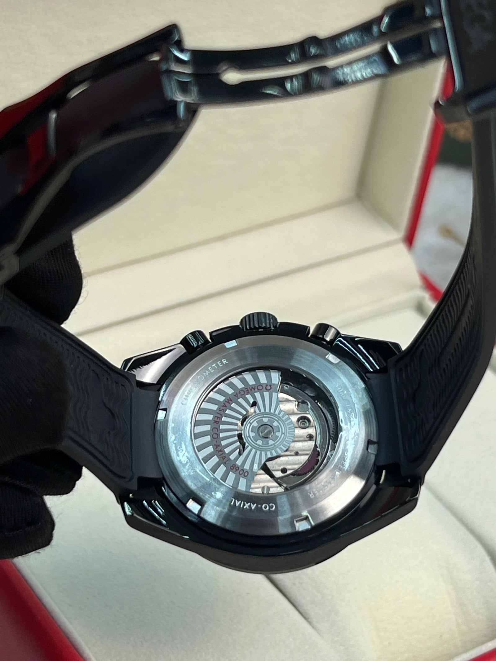 سبيدماستر واجهة القمر سيراميك أسود 44.25 مم Speedmaster Moonphase Black Ceramic