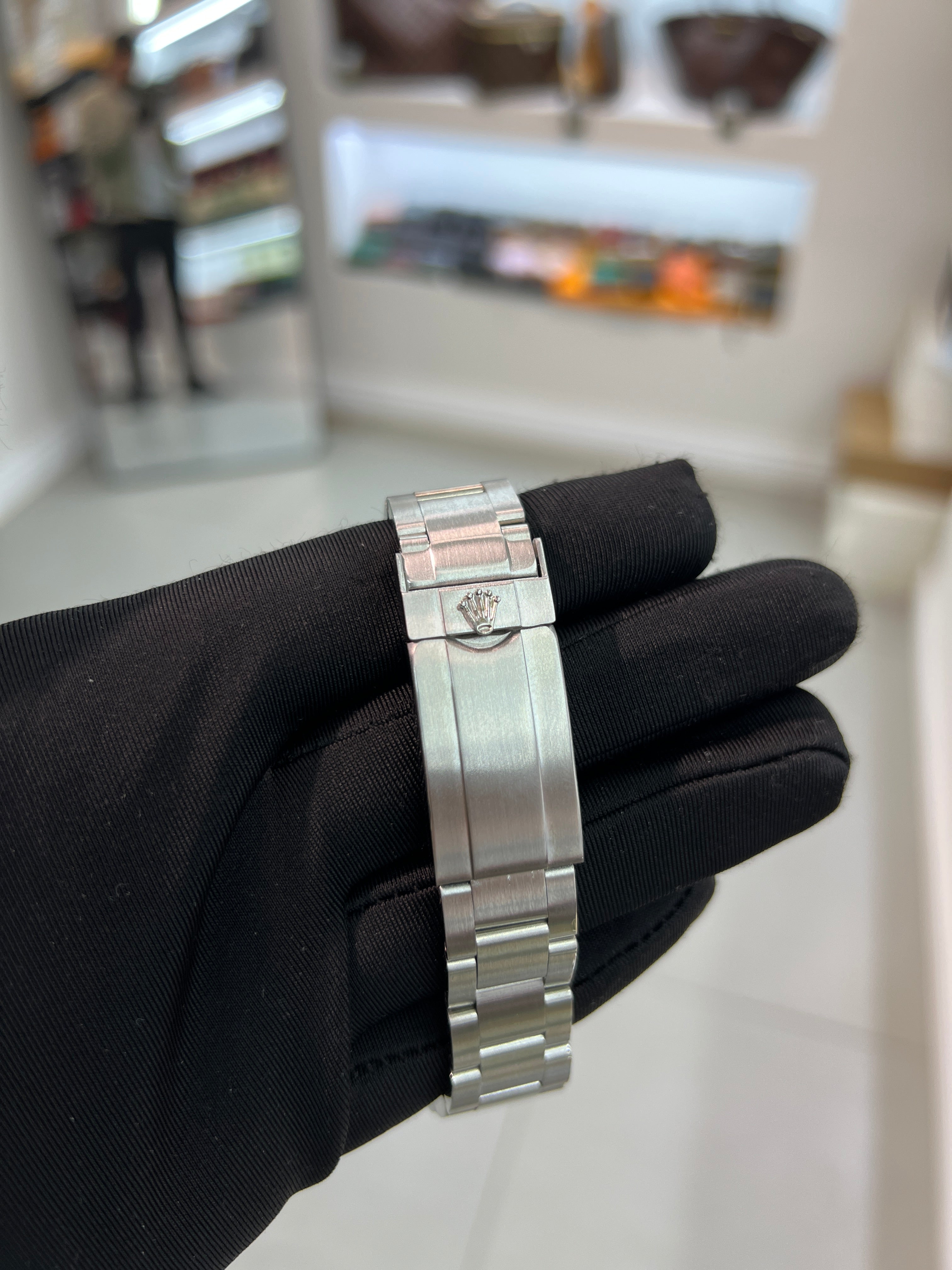 GMT-Master II “Bruce Wayne”