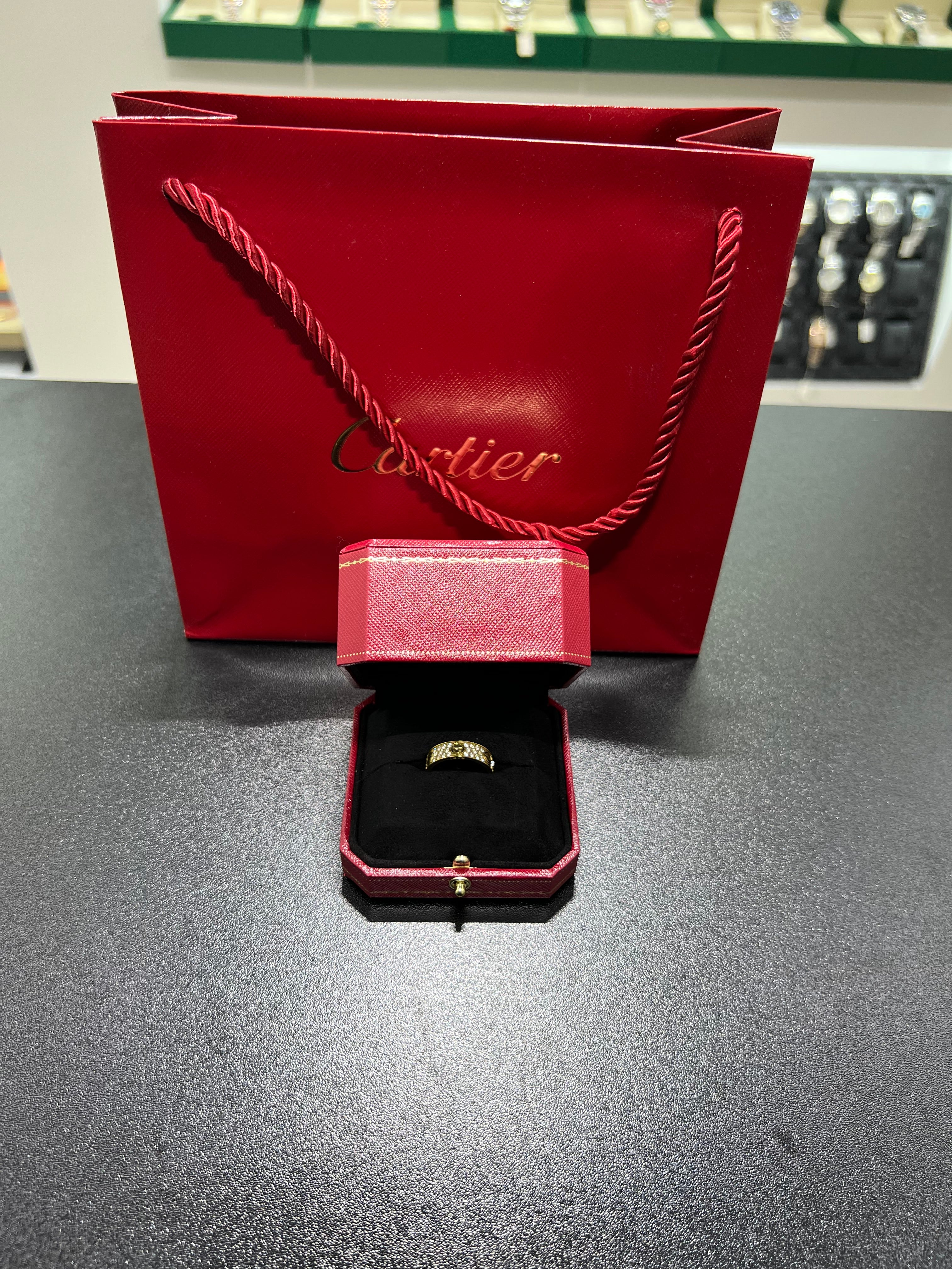 خاتم Cartiėr LOVE ترصيع كامل ذهبي