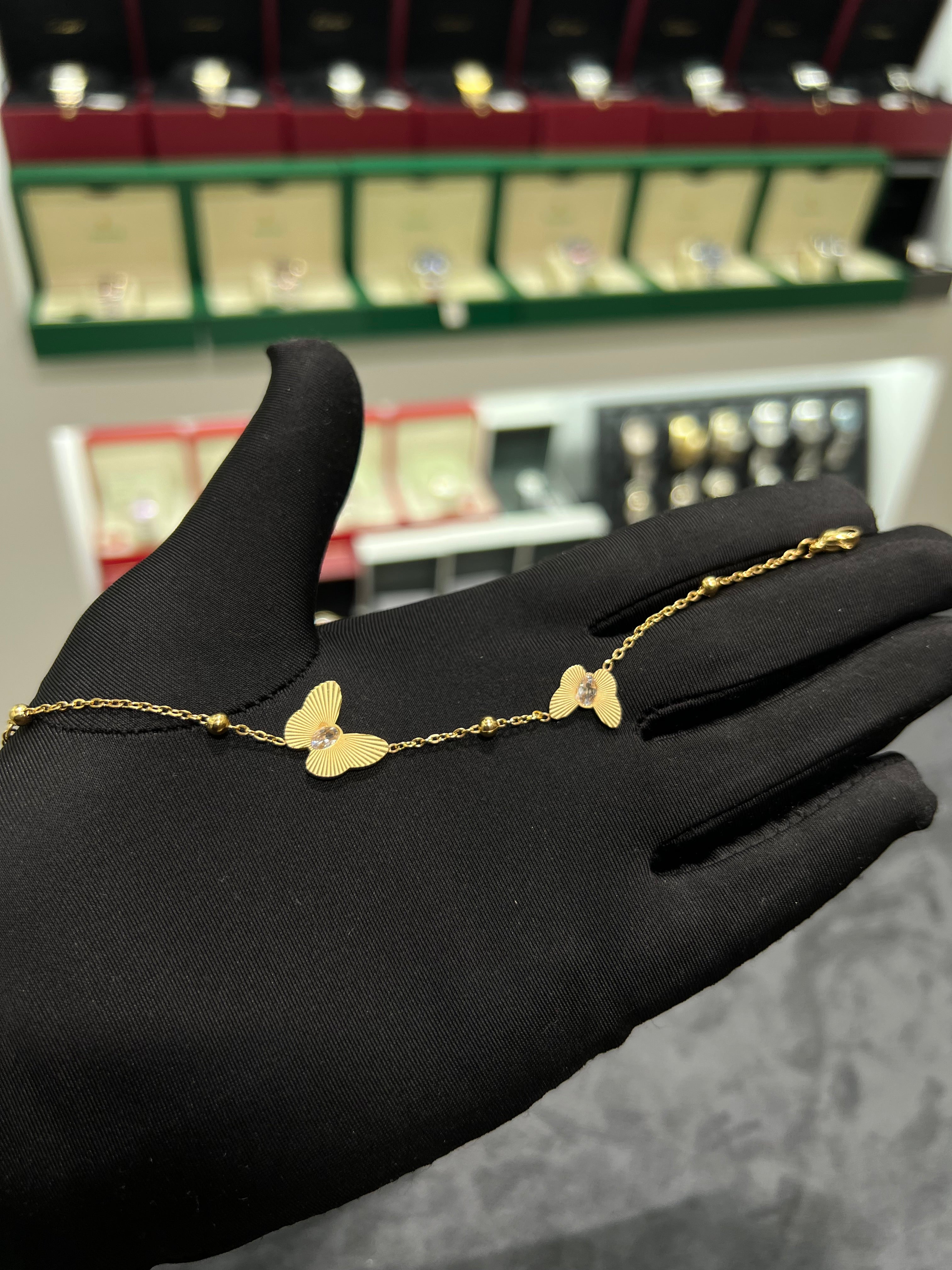 انسيال الفراشتين المرصعه