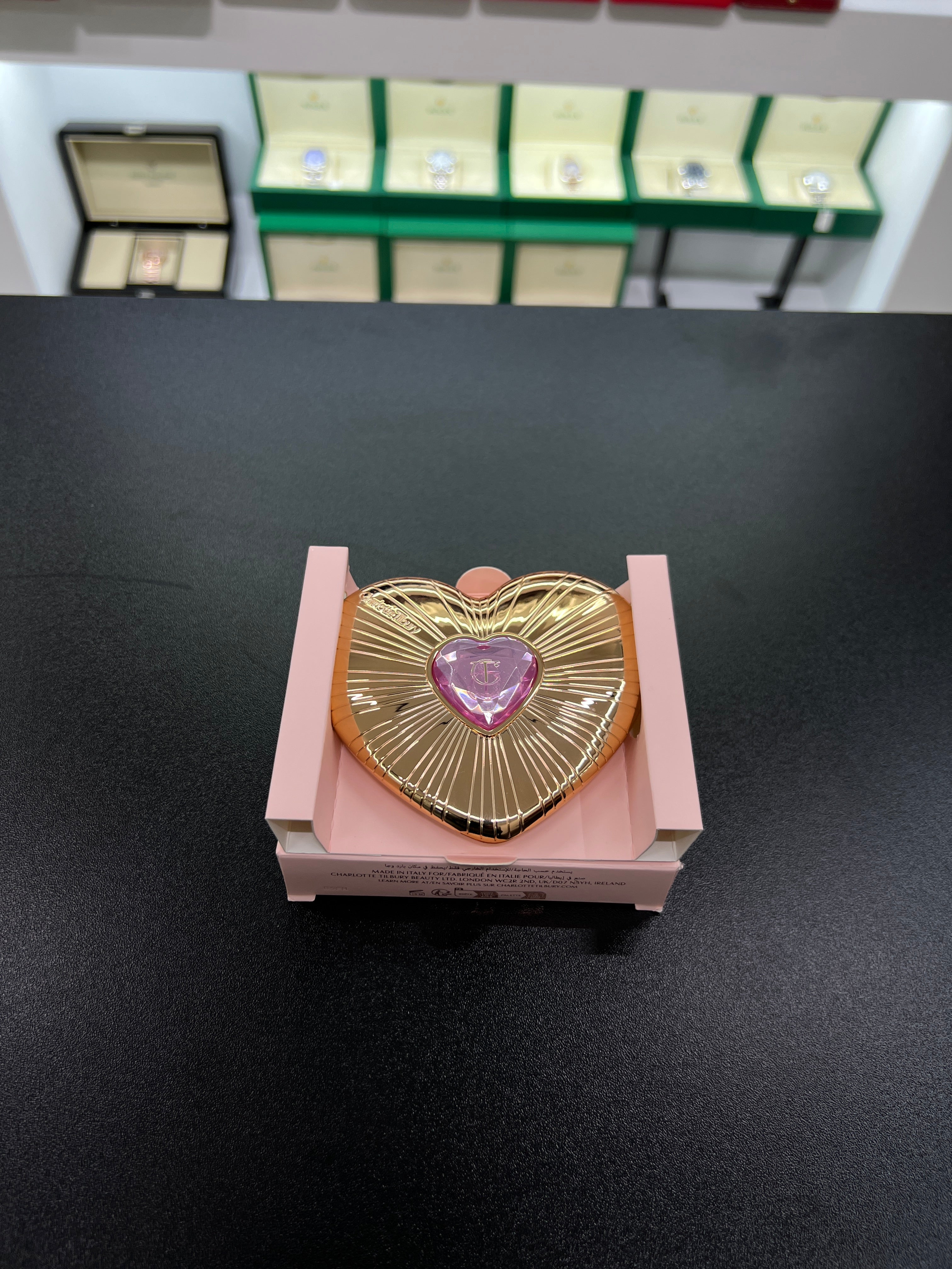 Cheek to Chic Blusher – Love Glow