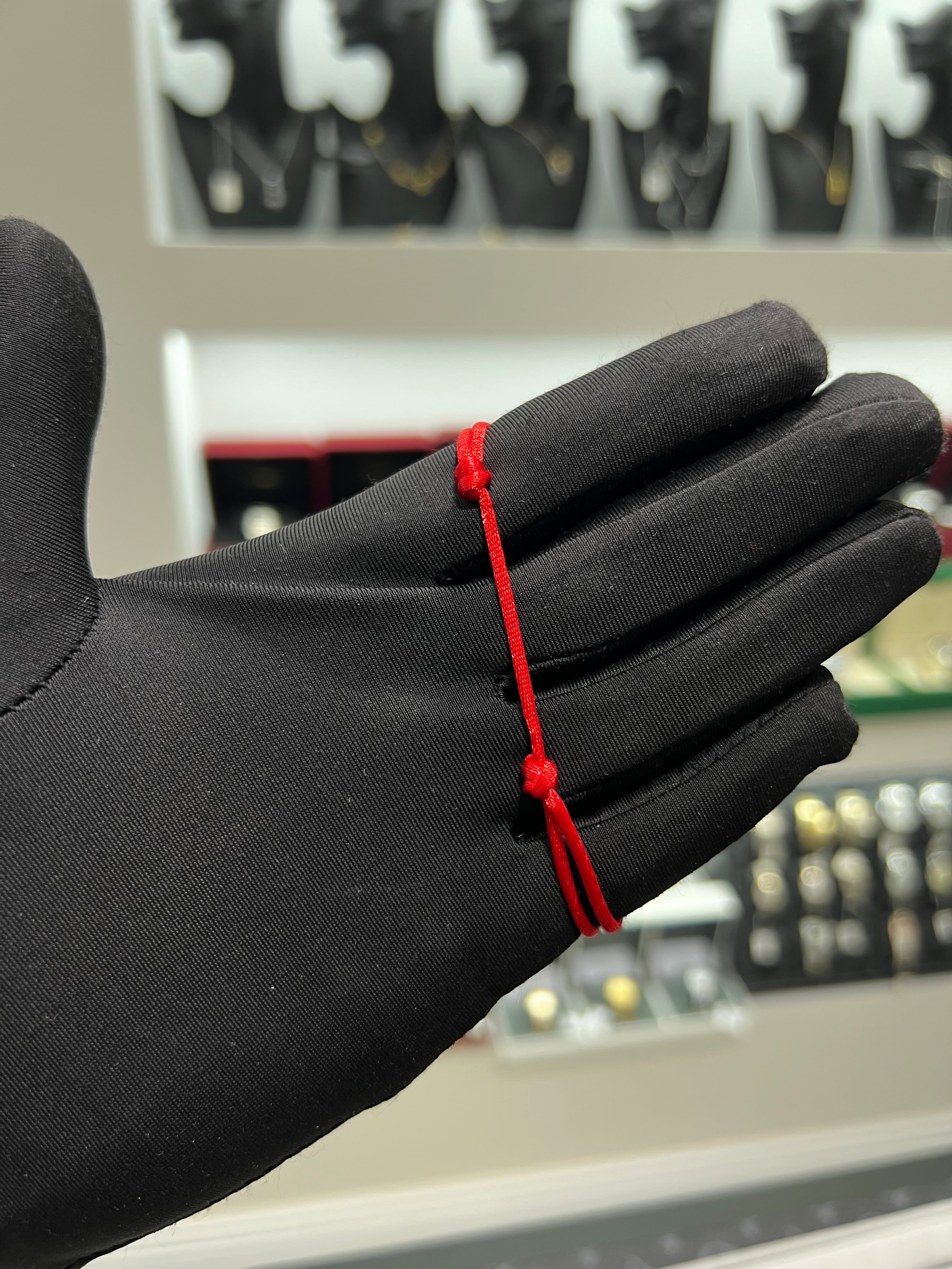 سوار خيط Prada احمر