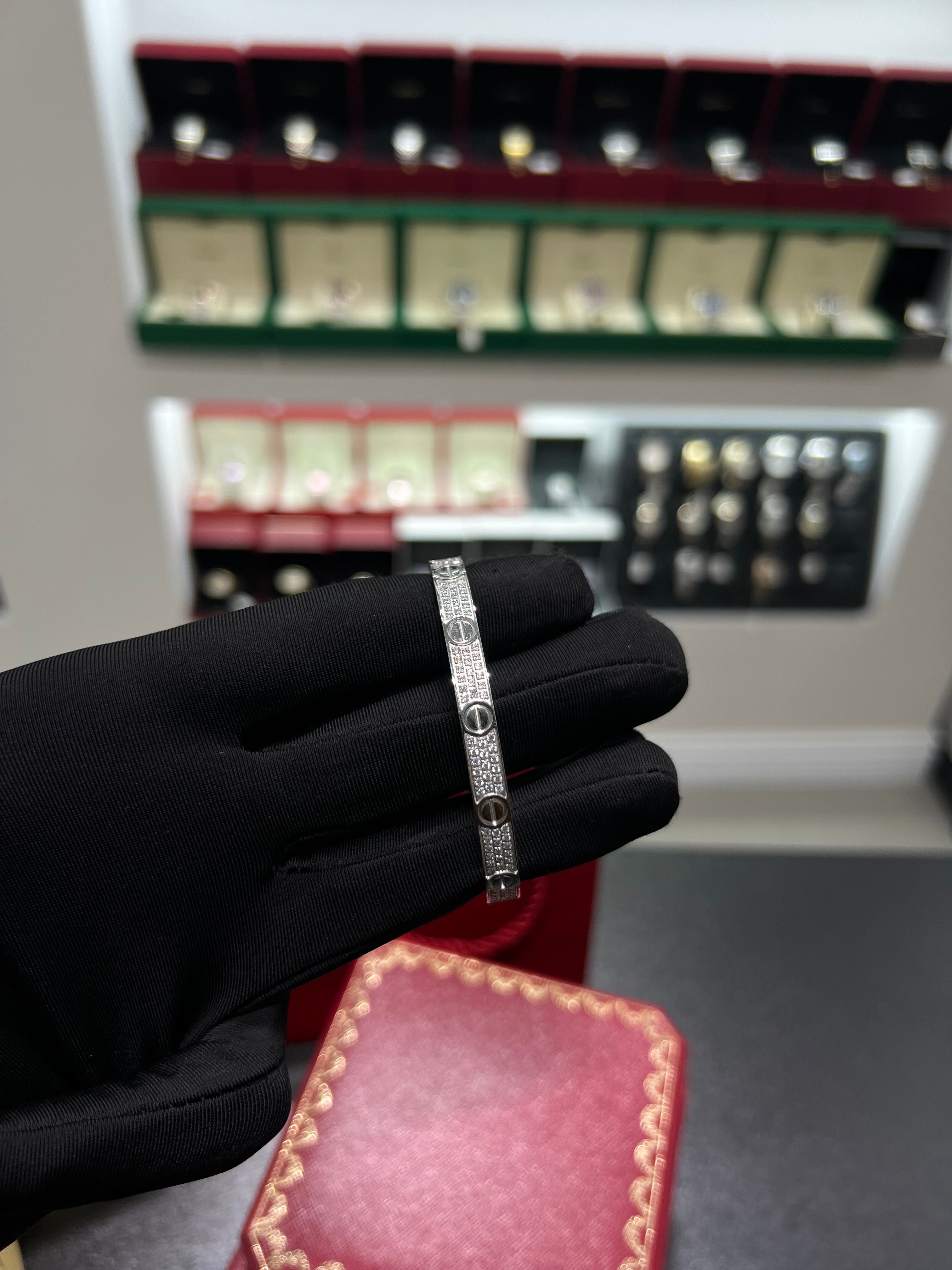 سوار Cartiėr LOVE  دايموند فضي مقاس 16