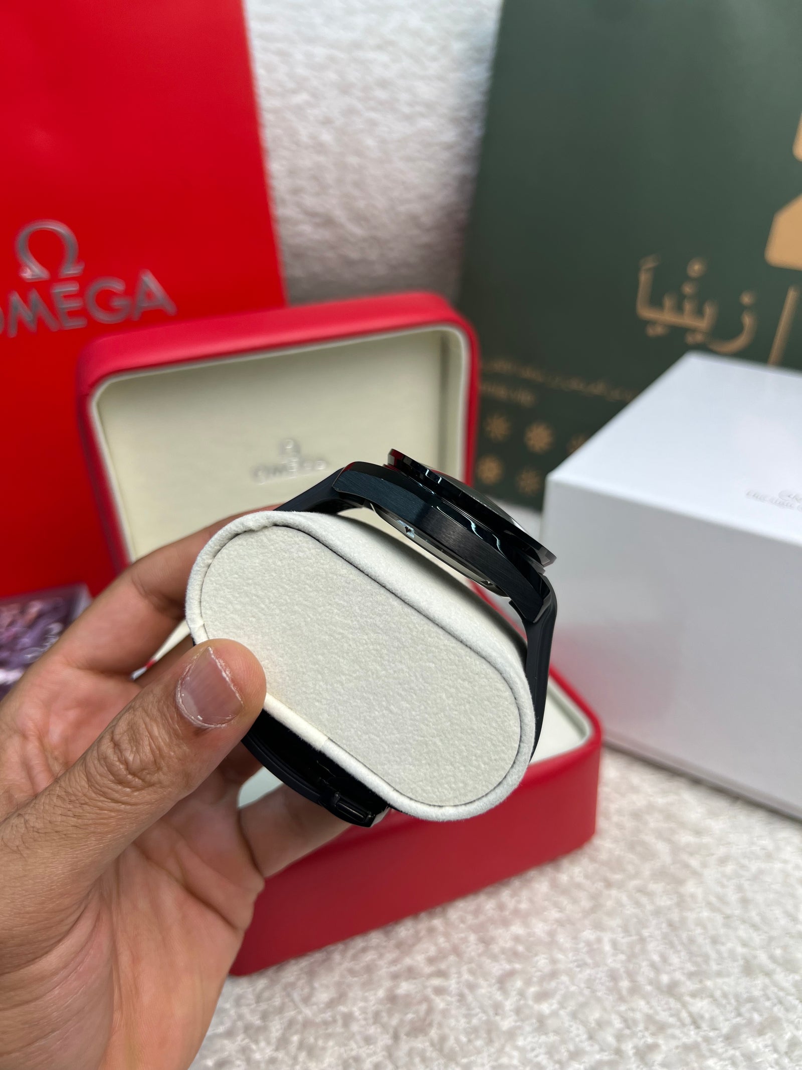 سبيدماستر واجهة القمر سيراميك أسود 44.25 مم Speedmaster Moonphase Black Ceramic