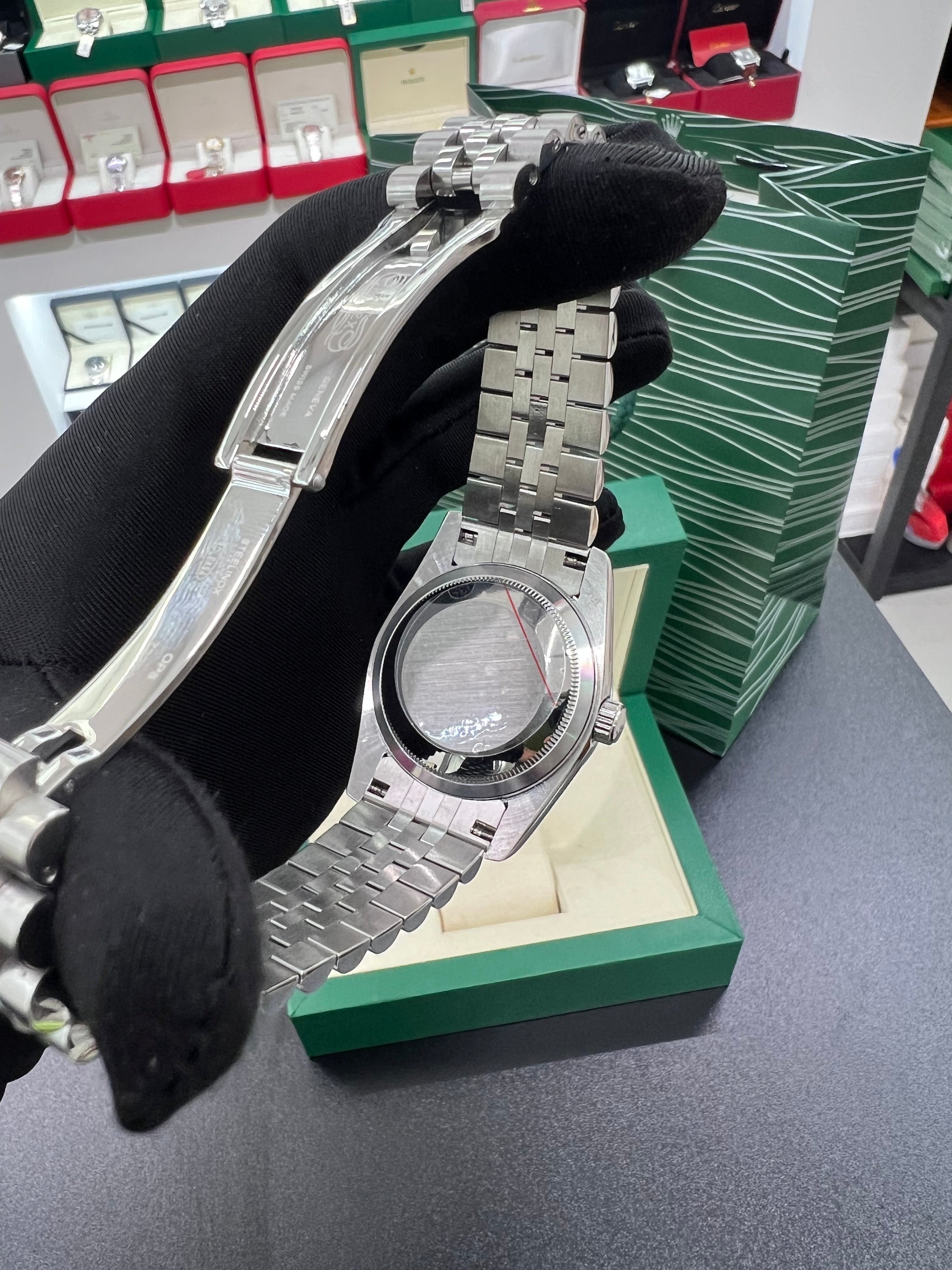 Datejust Pearl Dial Studded Size 36mm