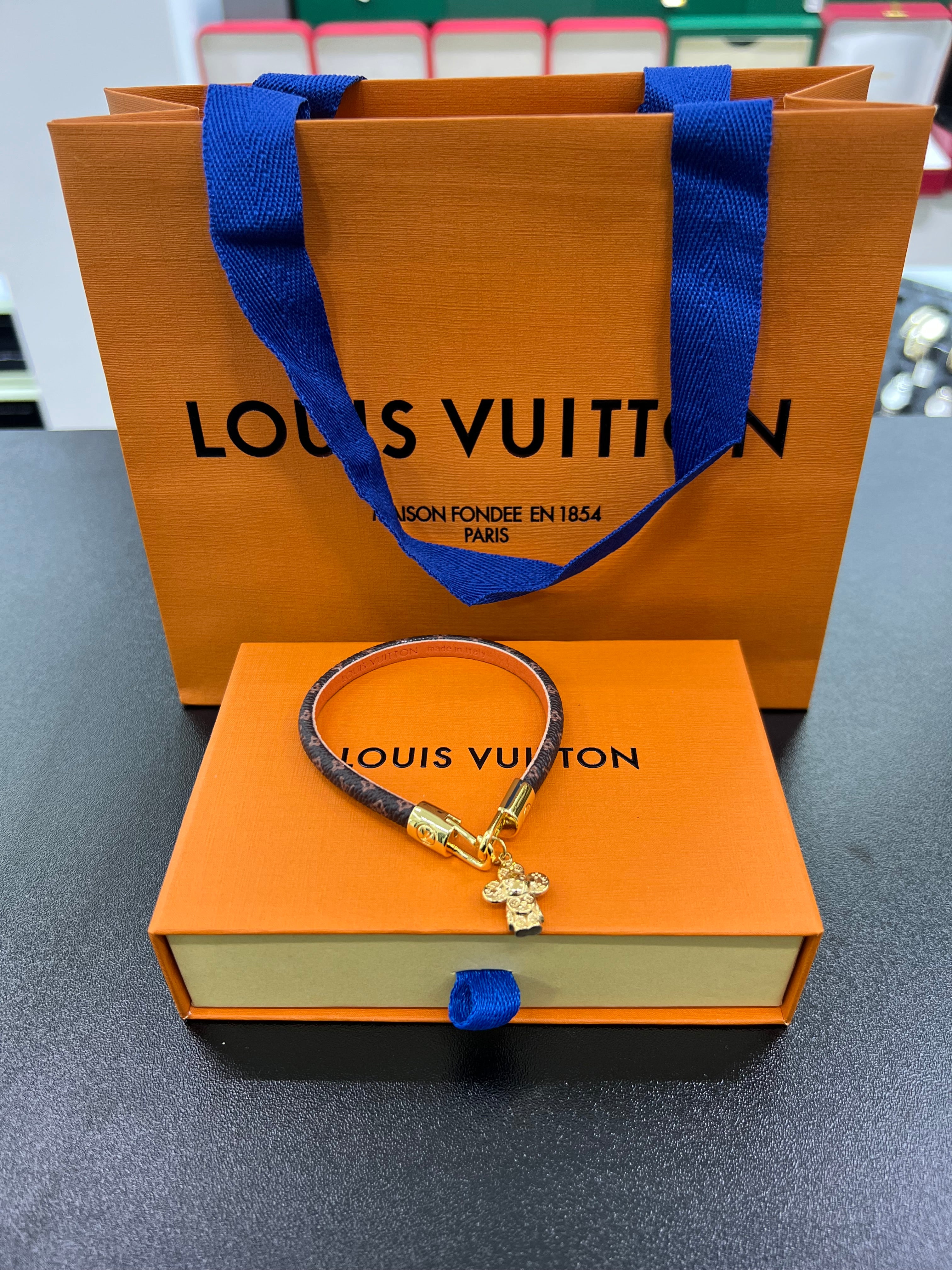 Viviënnë Chärm LV size 19