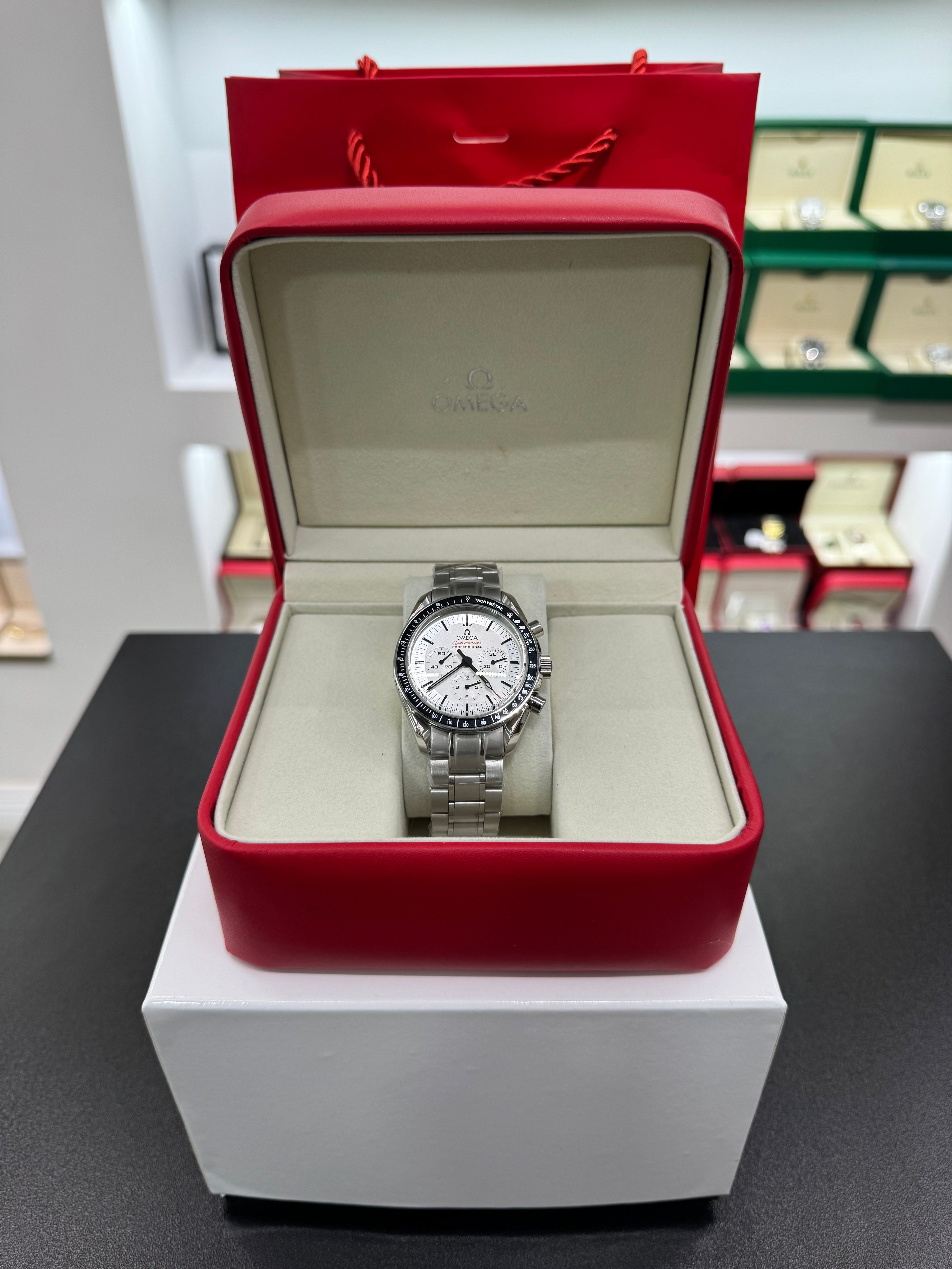 Speedmaster Moonwatch Professional