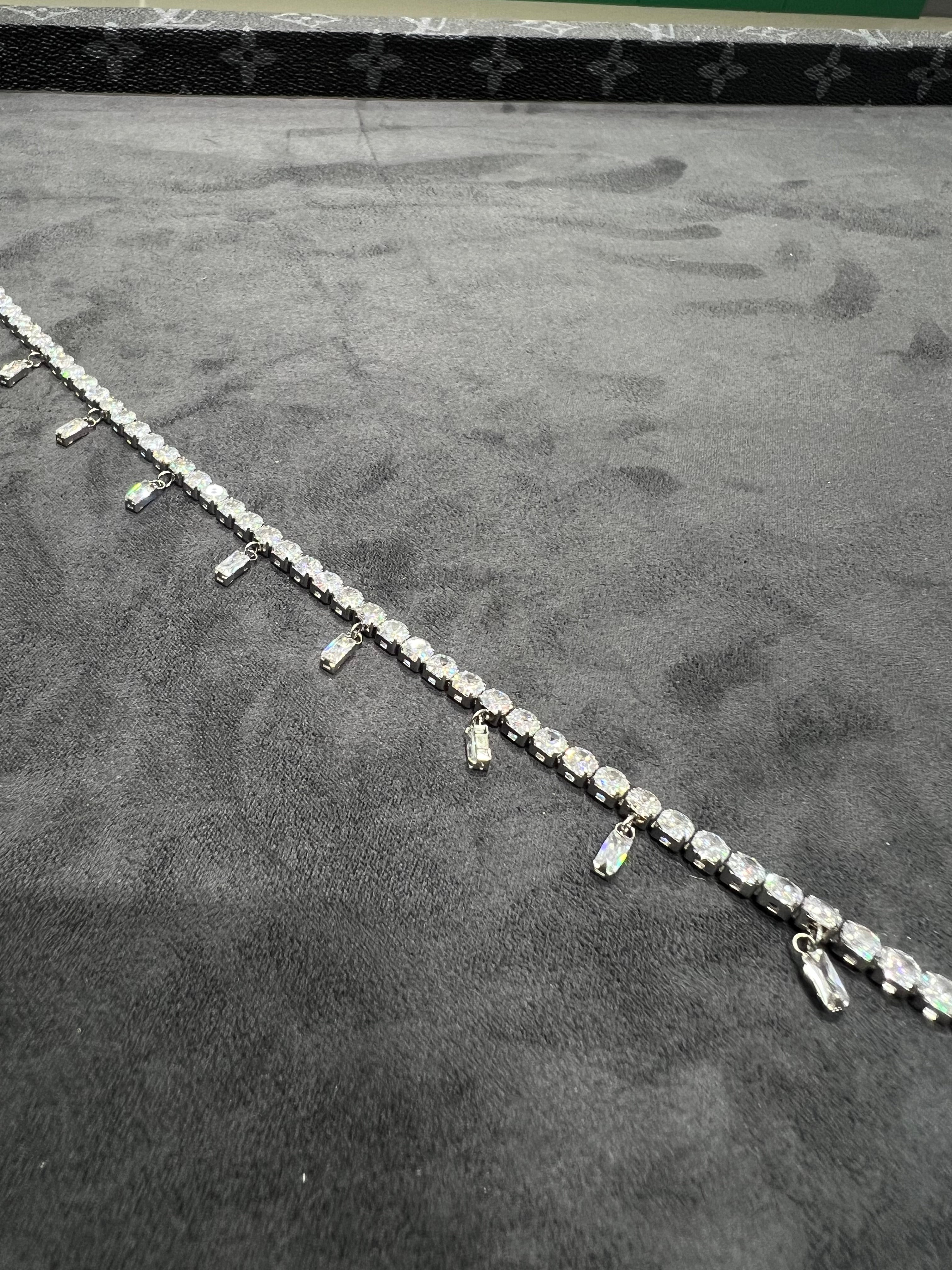 انسيال الاحجار قرابيج