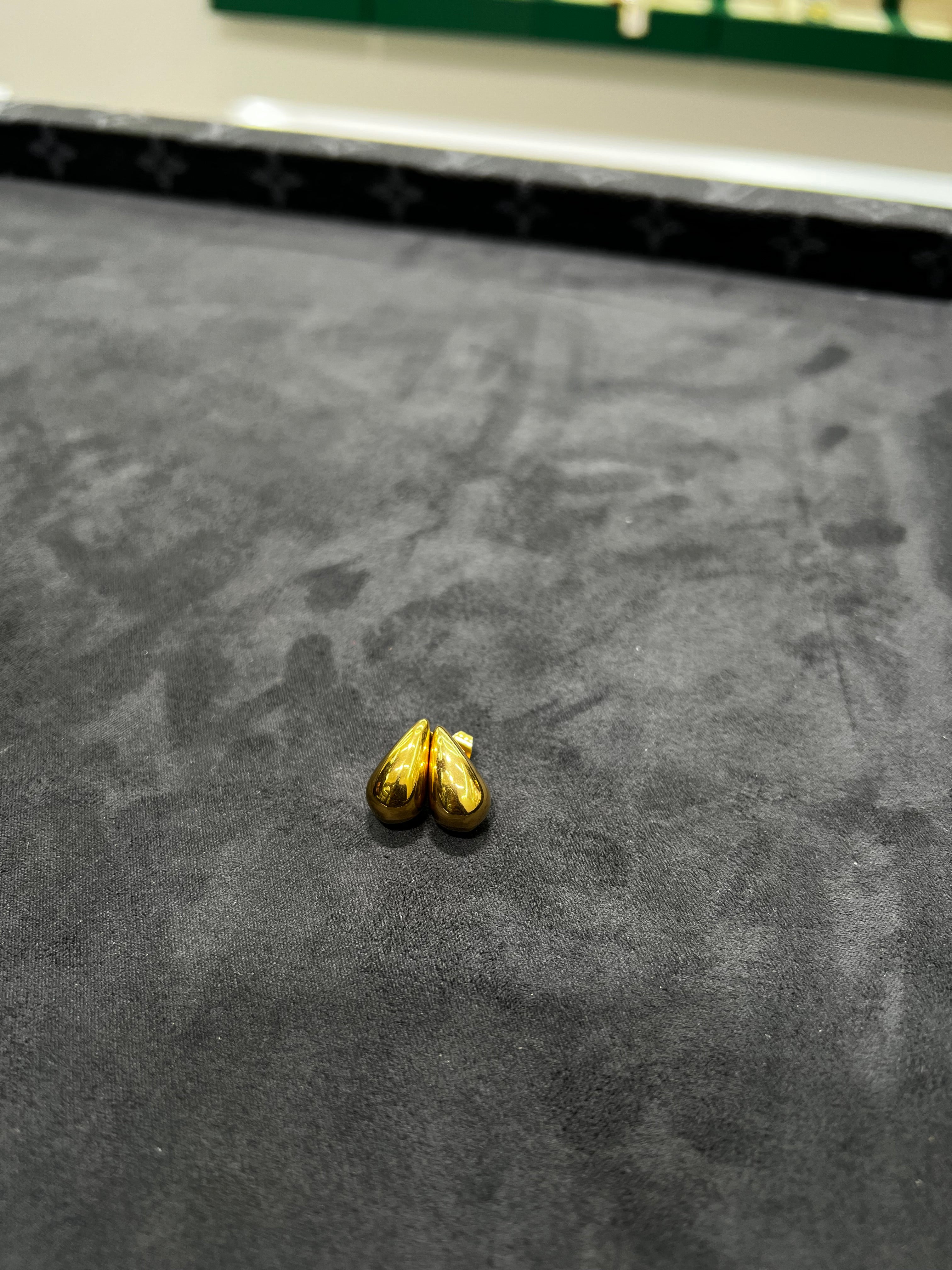 اقراط اذن الدمعه صغير