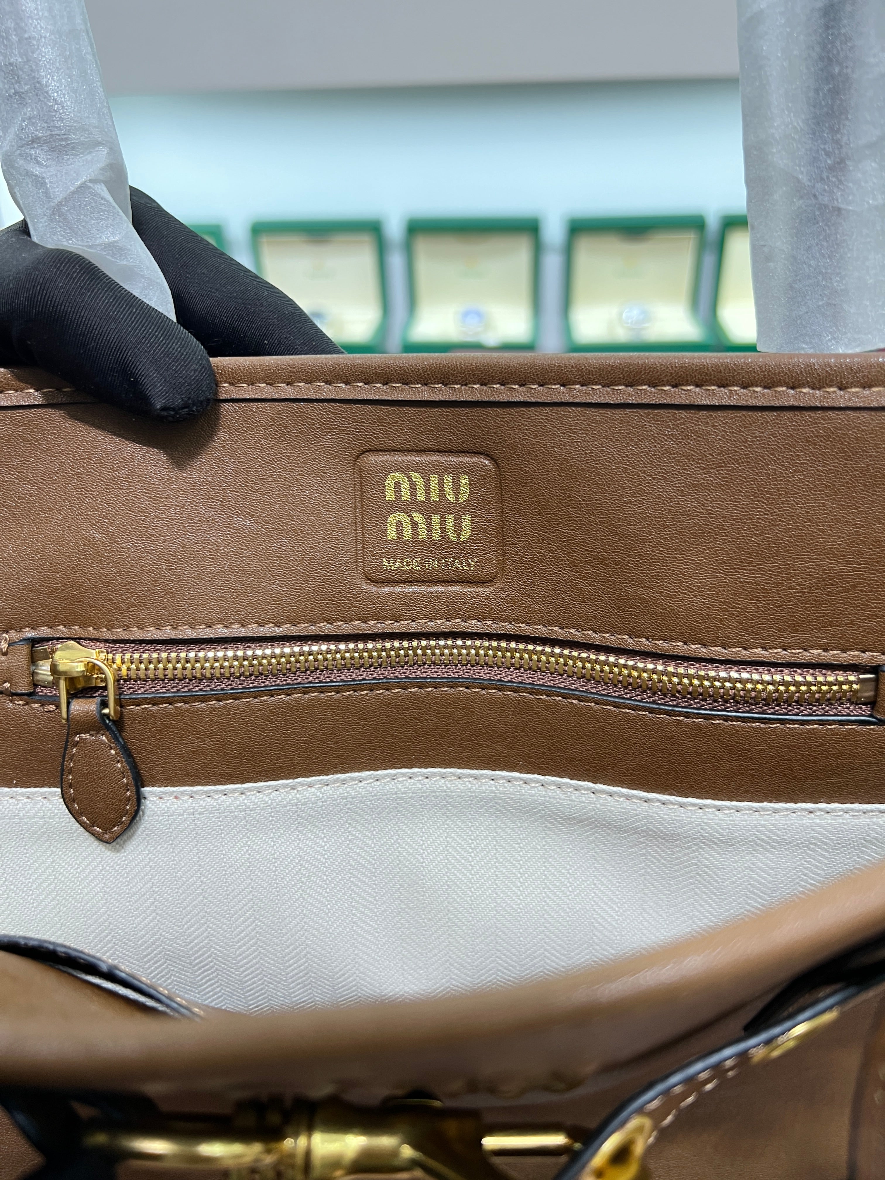 Archive Leather Top-Handle Warm Brown Bag