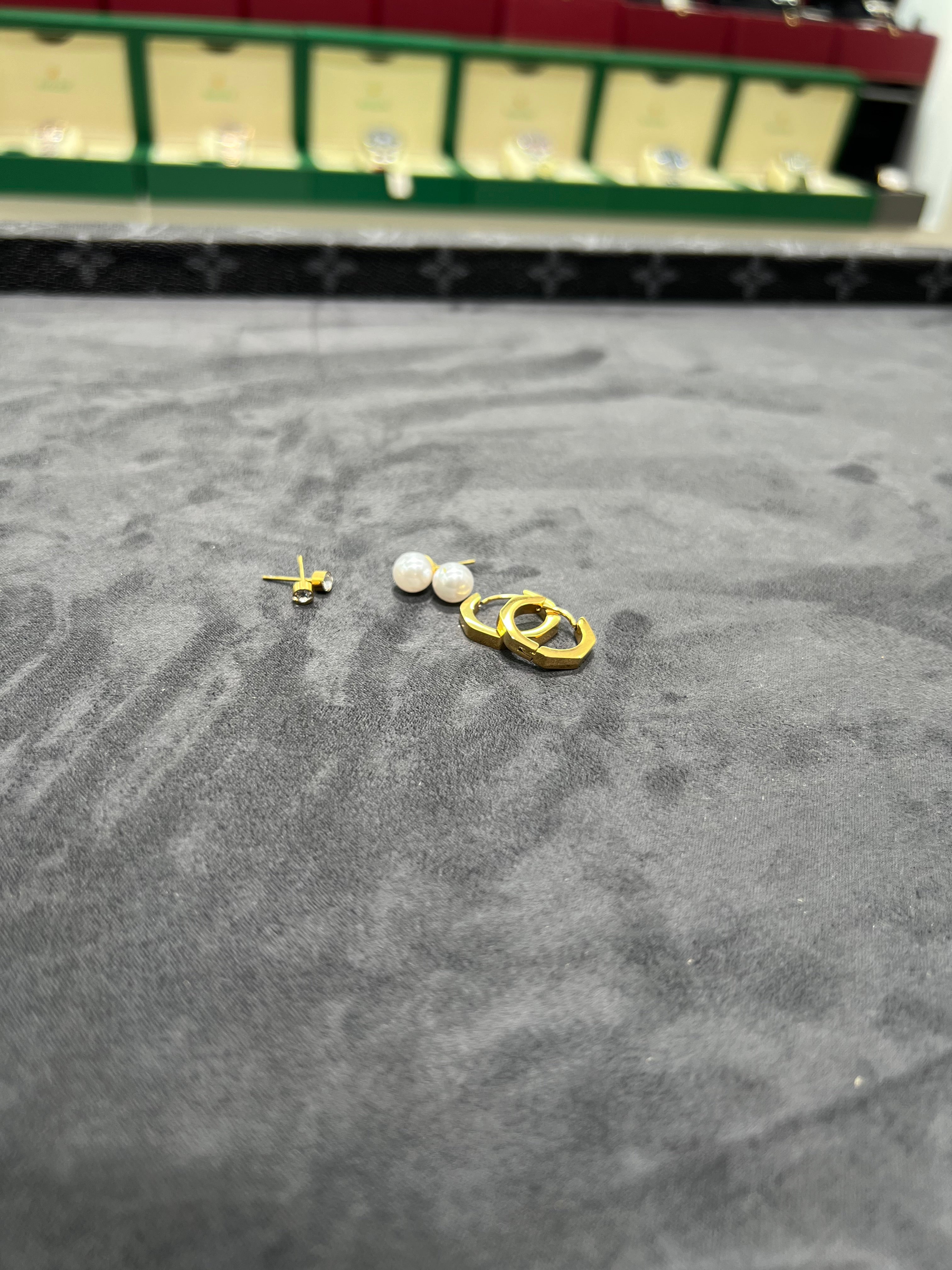 أقراط أذن التلاثيات لؤلؤ