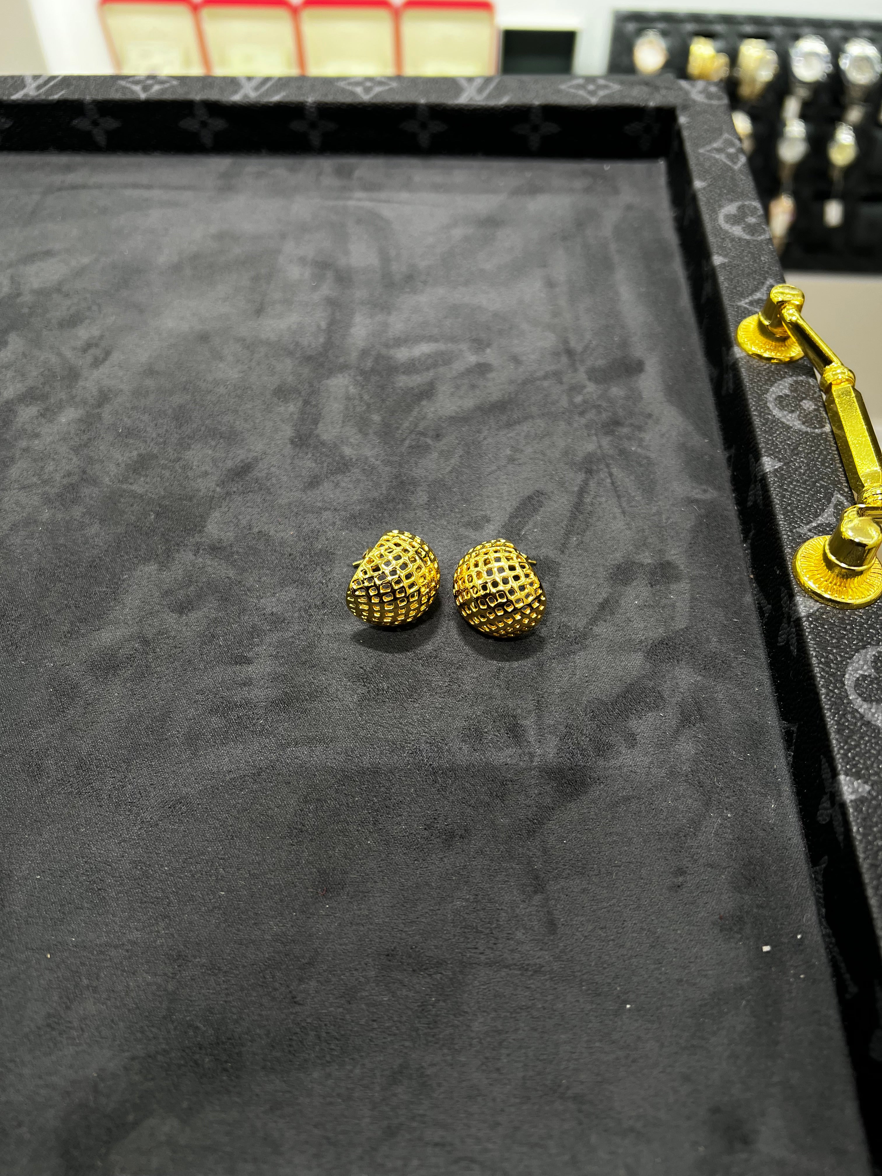 أقراط أذن المشبك المجوف