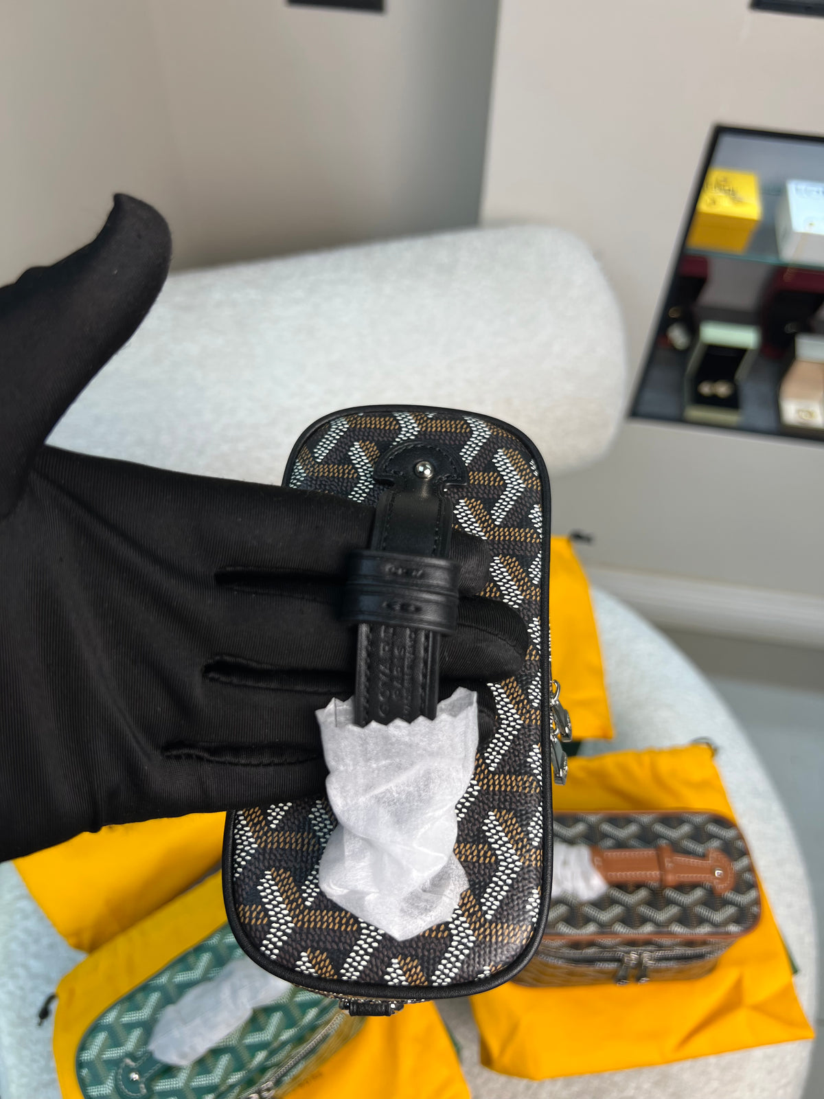 حقيبة ميوز فانيتي علبة تجميل بنقشة Muse Y Vanity Case
