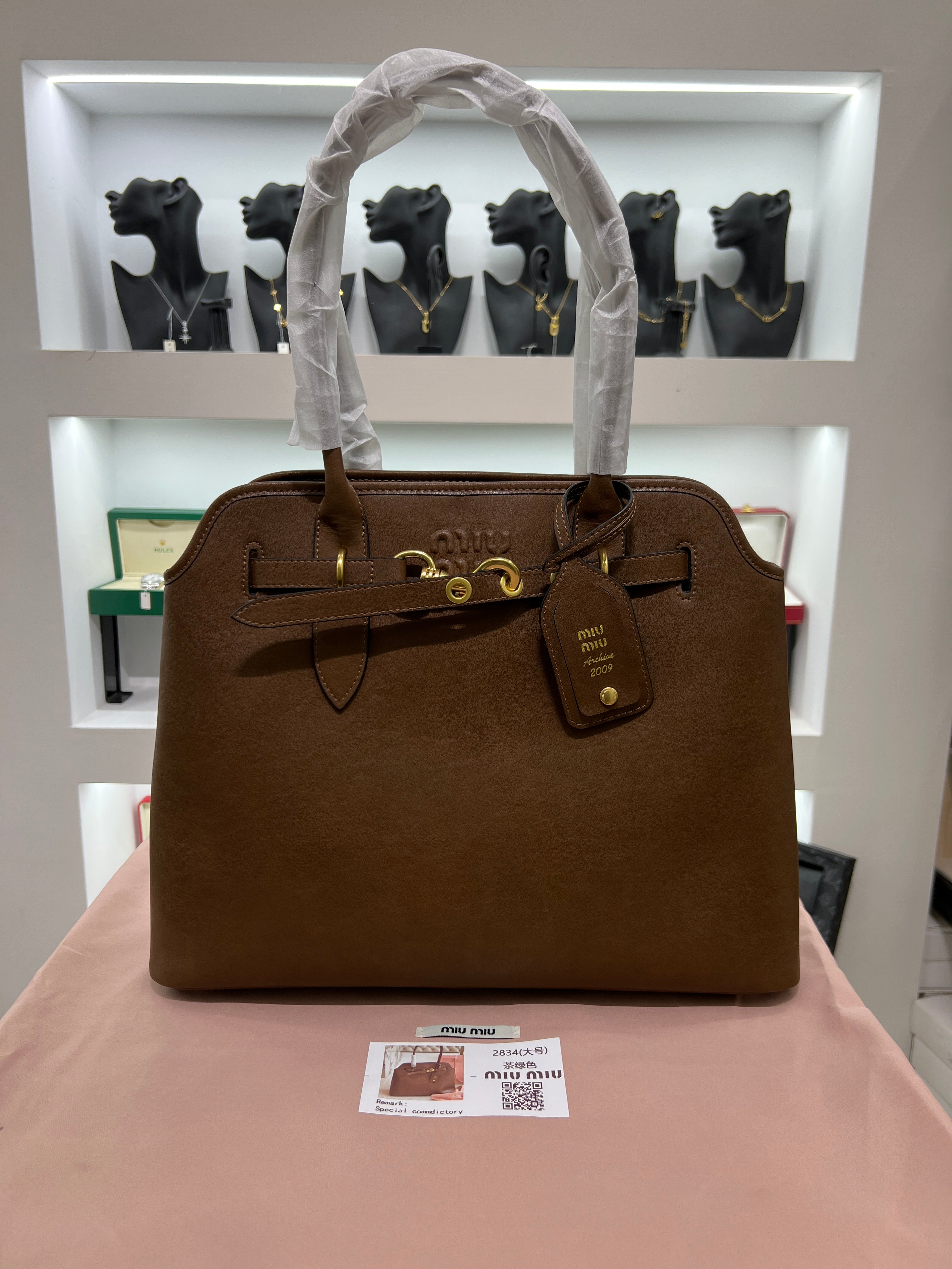 Archive Leather Top-Handle Warm Brown Bag