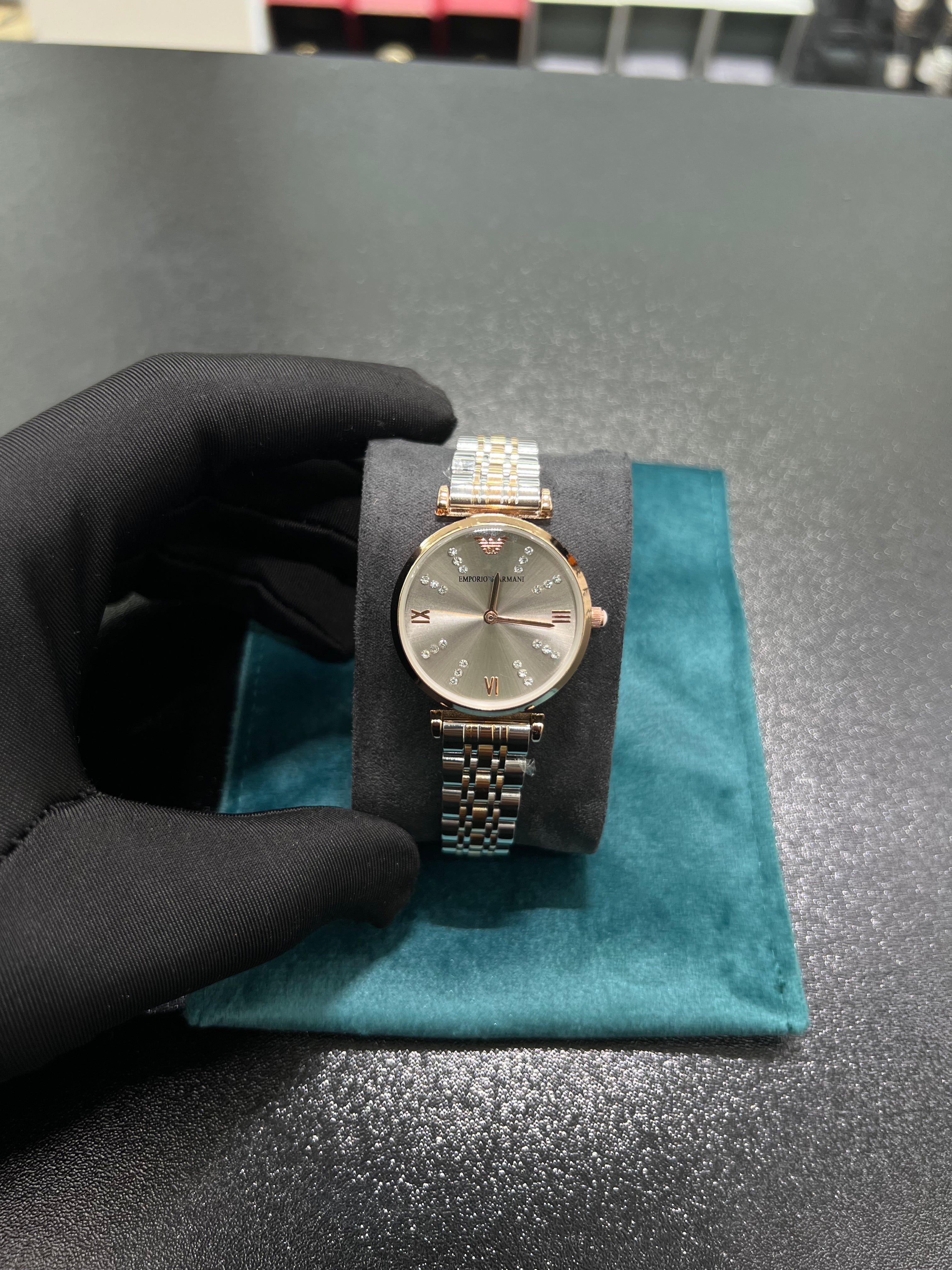 Armanį watch, gray lens, inlaid, quality B جوده رقم 2 من دون علبه