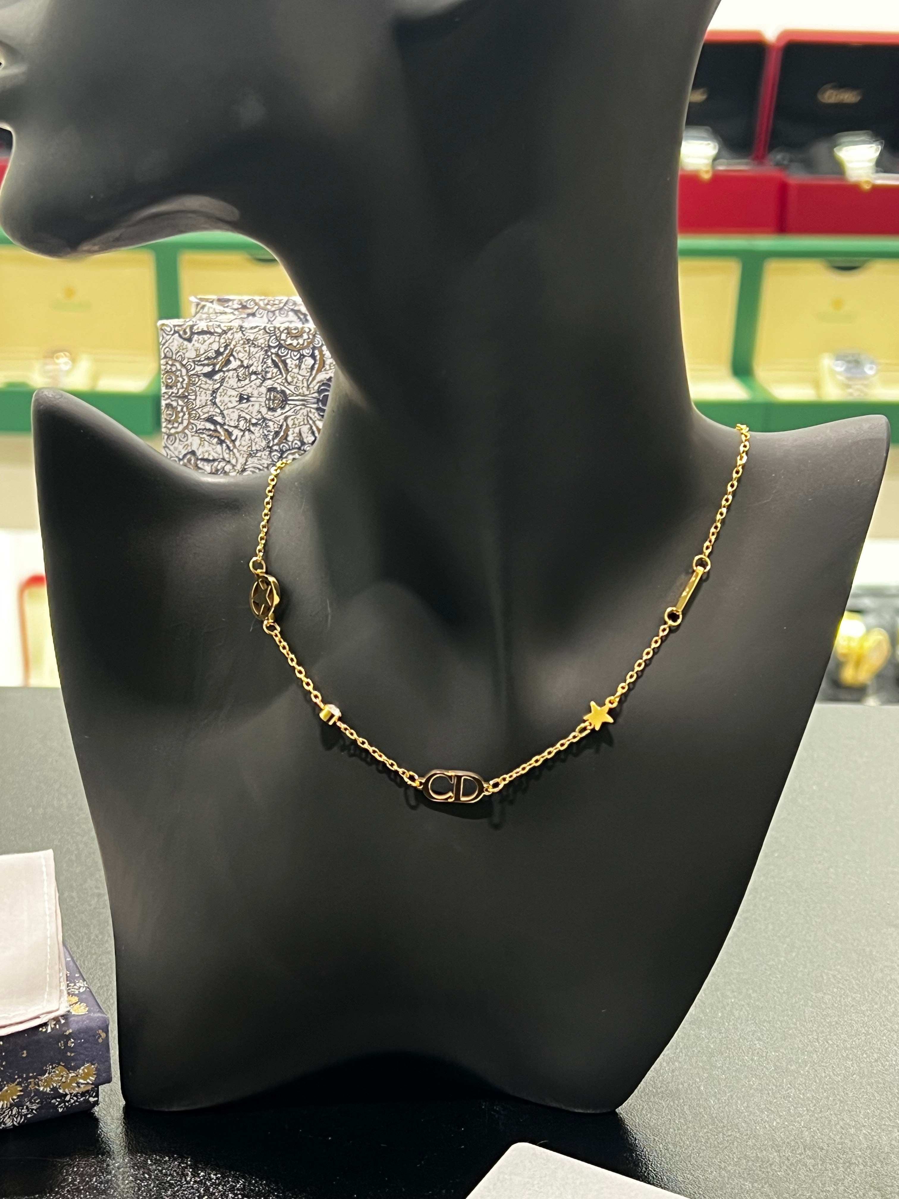 Petit CD Lucky Star necklace