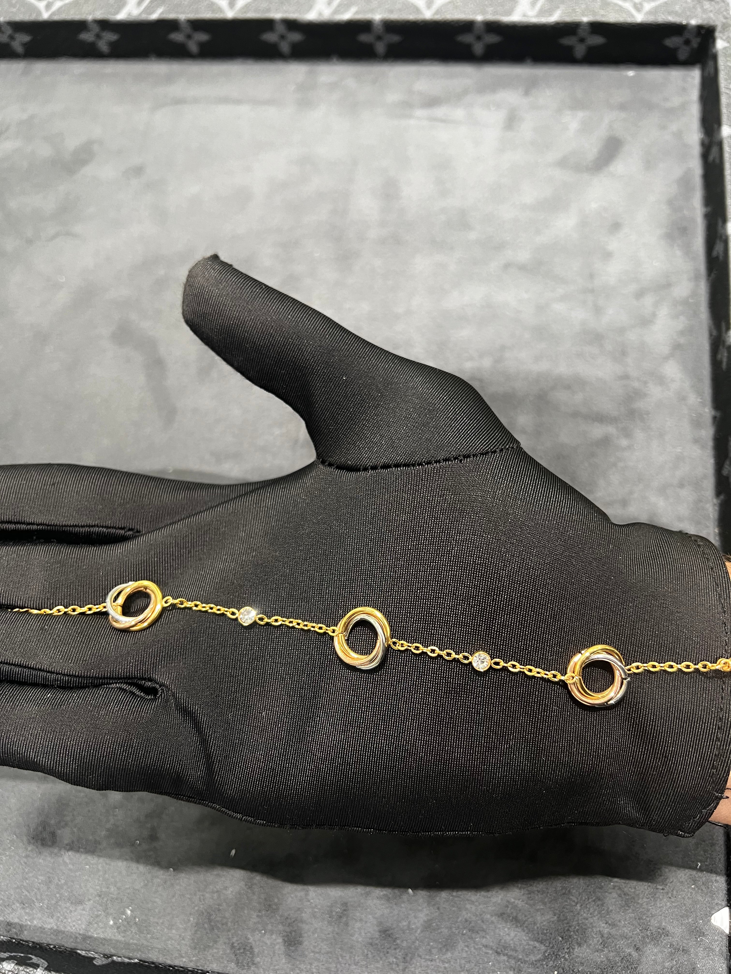 انسيال كارتير التلاقي تلاث حلقات