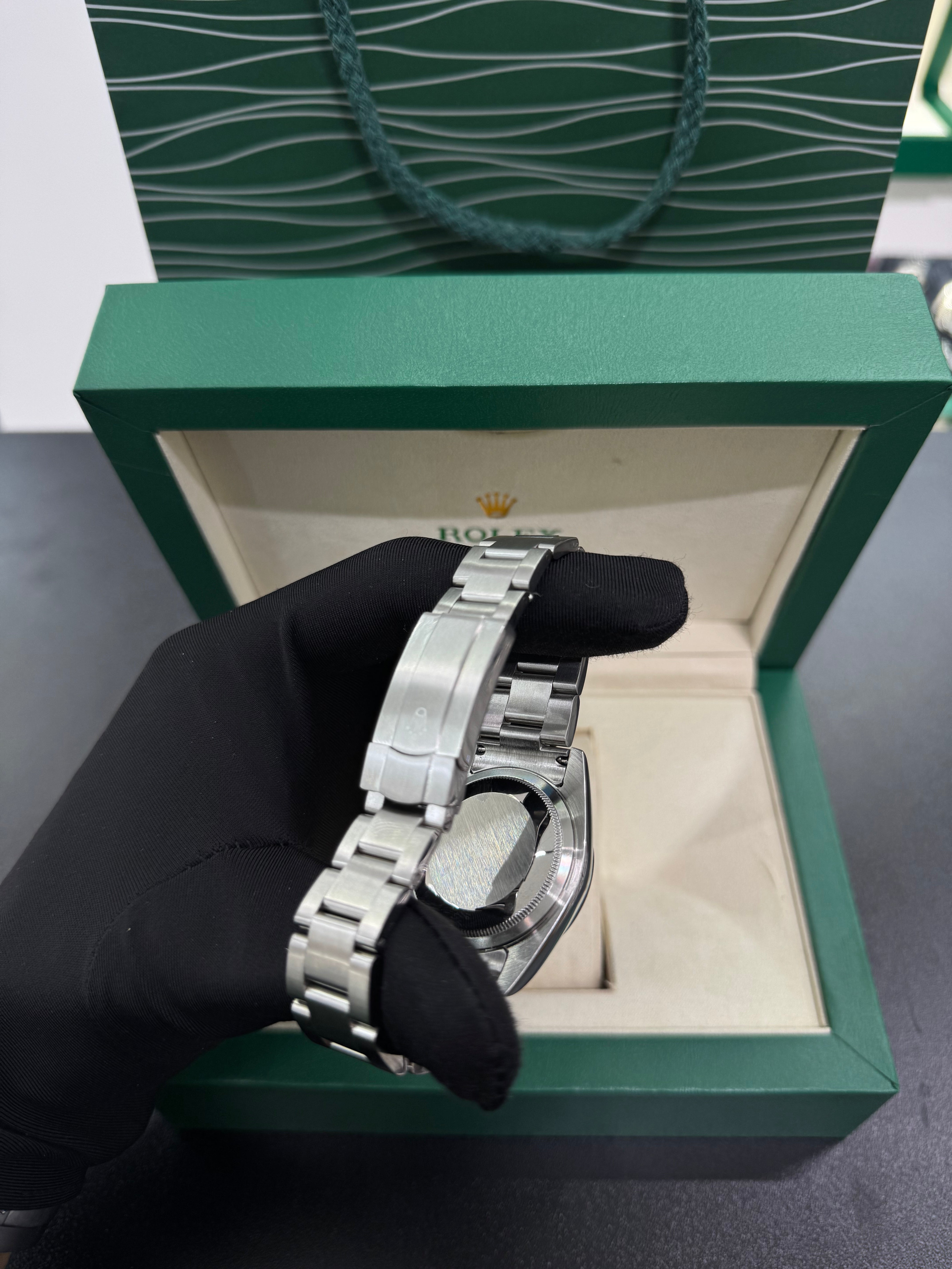 Oyster Lavendera 36mm