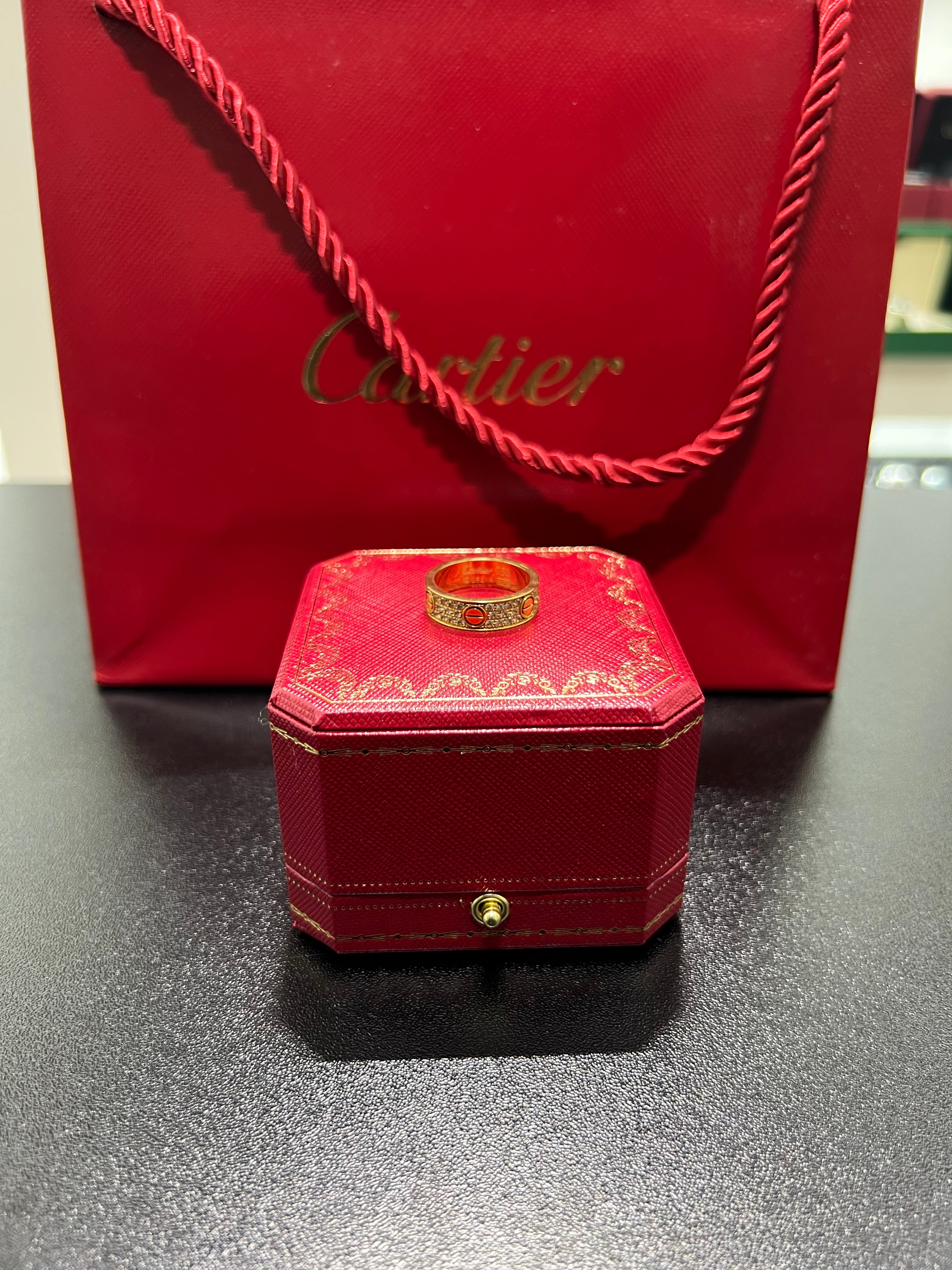 خاتم Cartiėr LOVE ترصيع كامل ذهبي