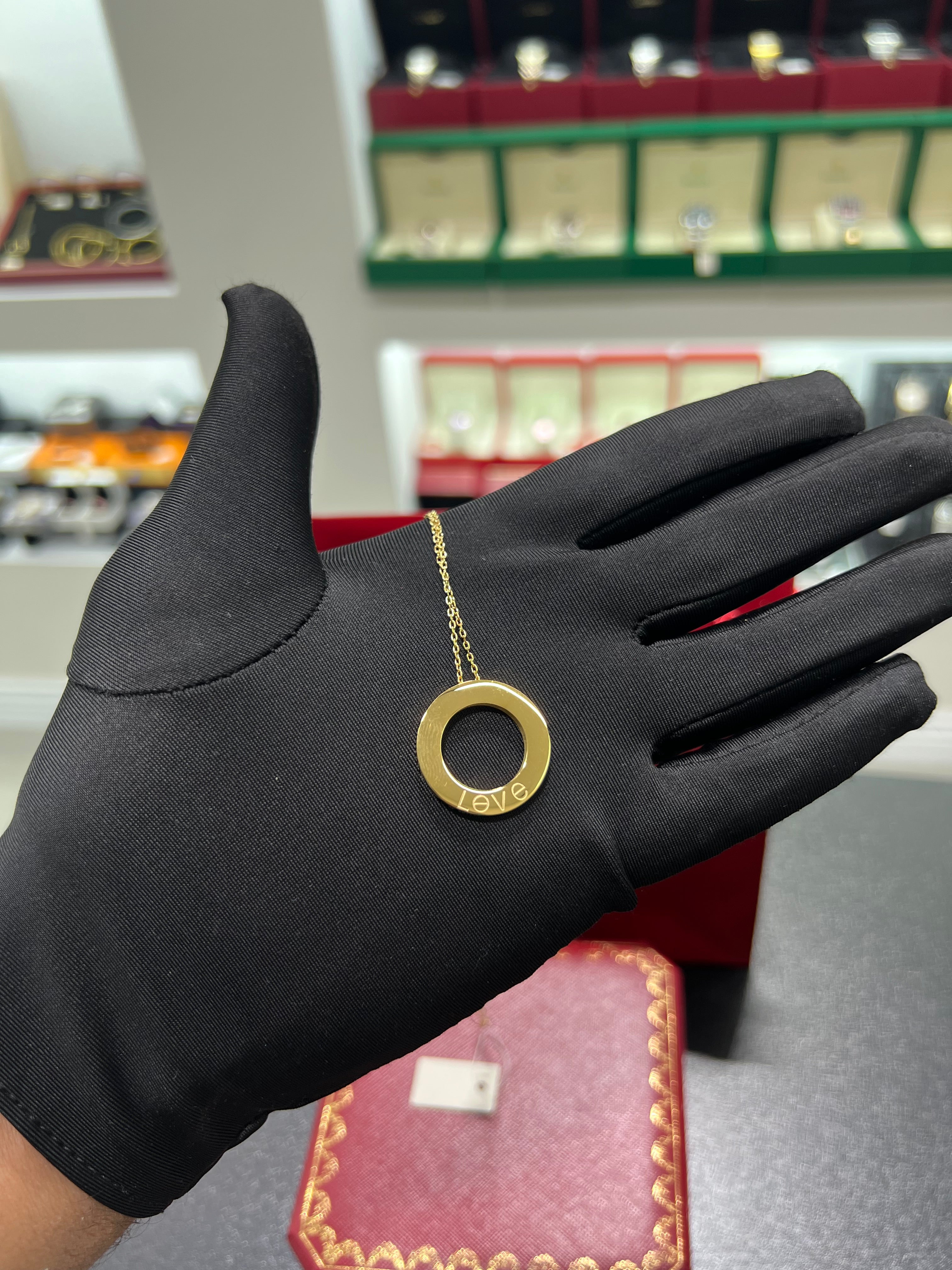 سلسال Cartiėr LOVE