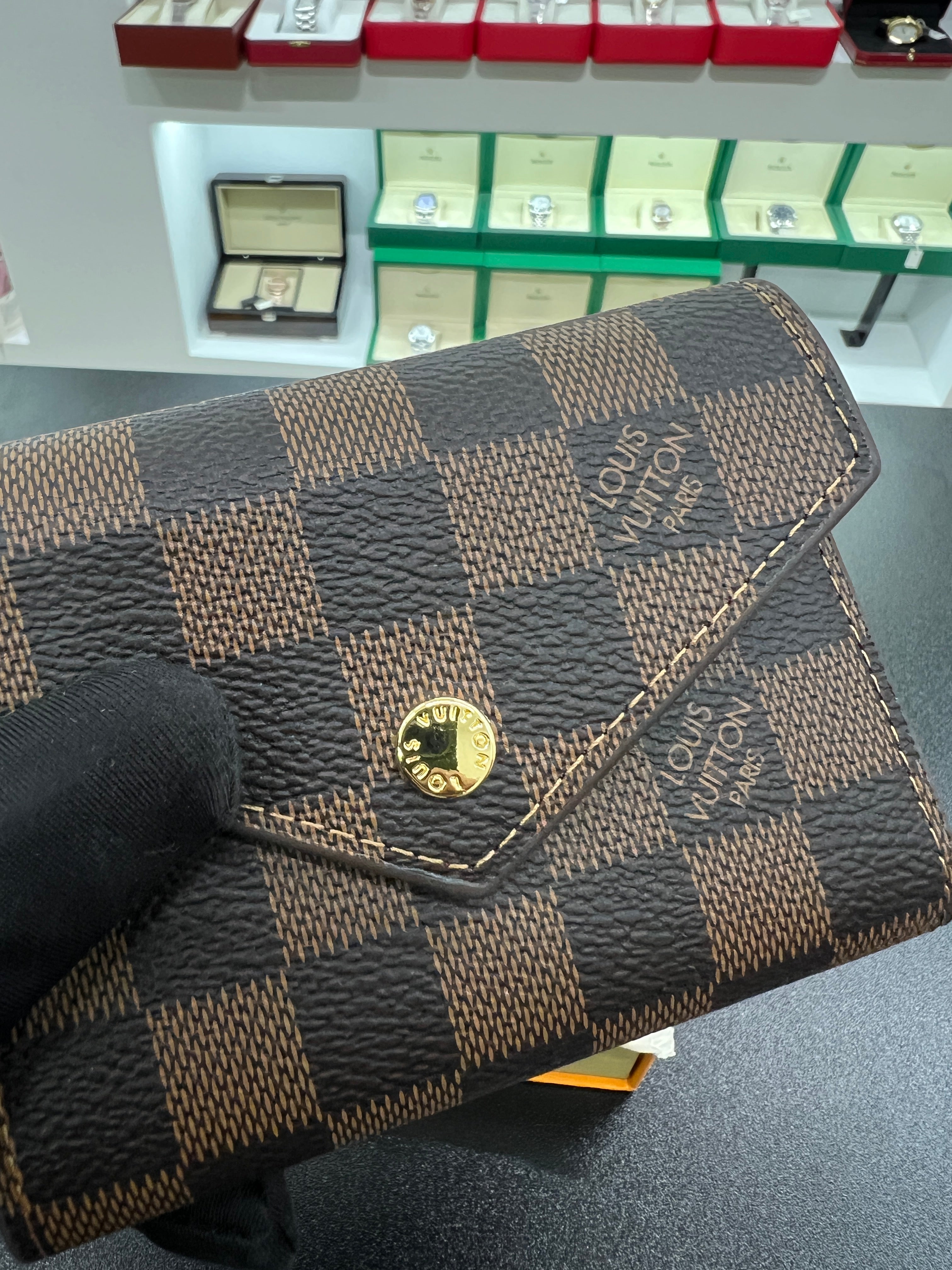 Victorine Wallet – Damier Ebene Canvas