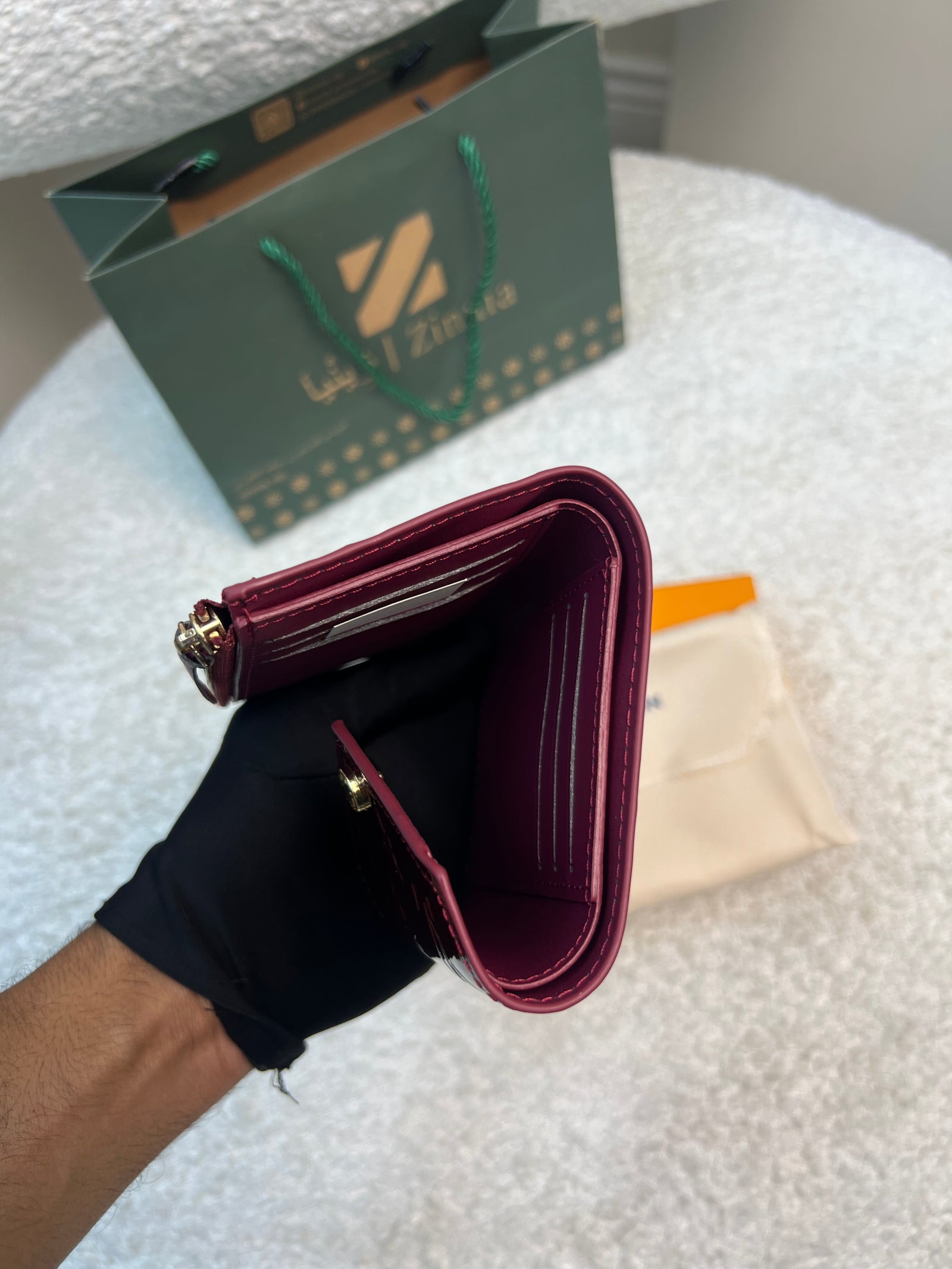 محفظة فيكتورين جلد لامع برقندي  Victorine Patent Wallet Burgundy