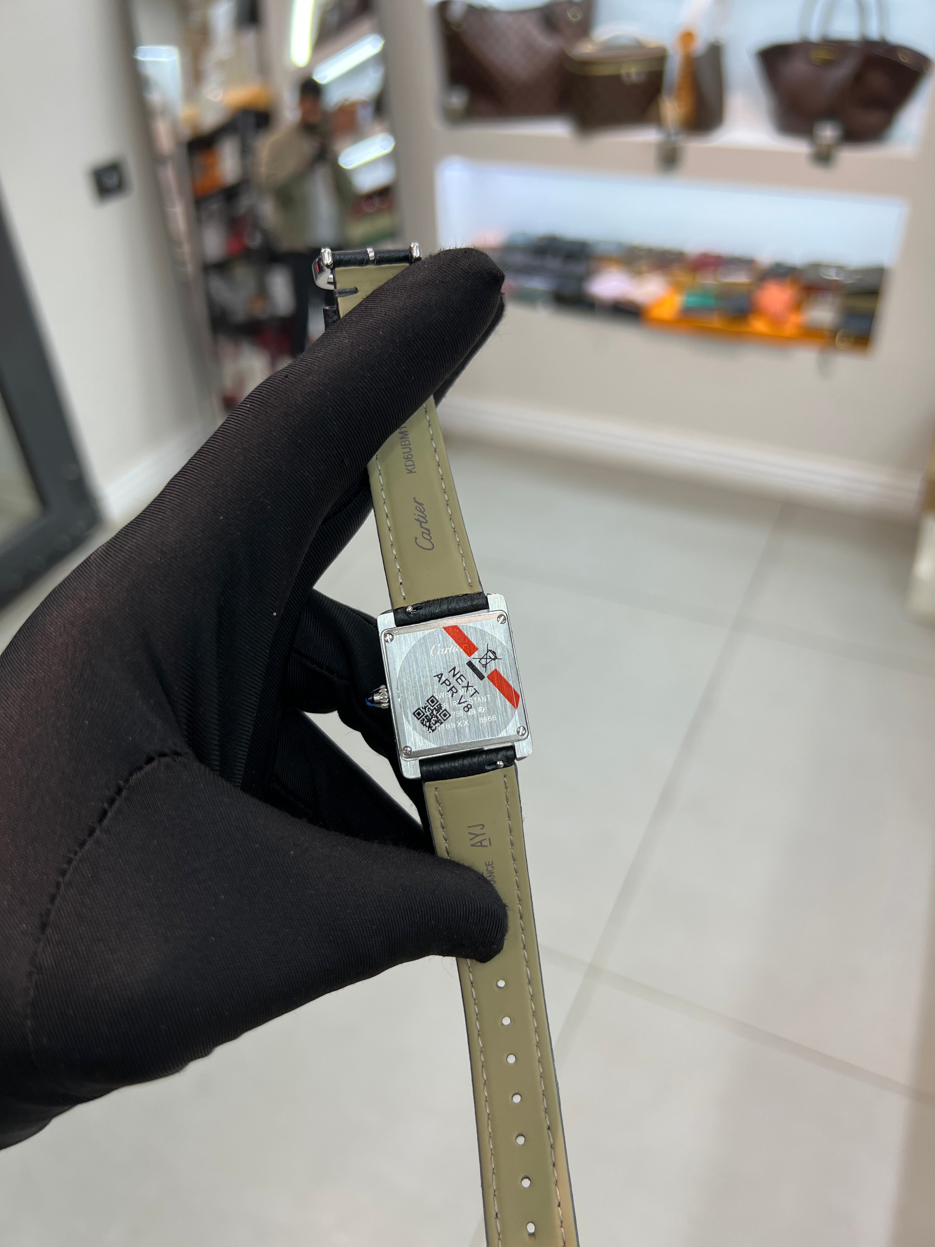 Tank Must Mini (Steel, Quartz)