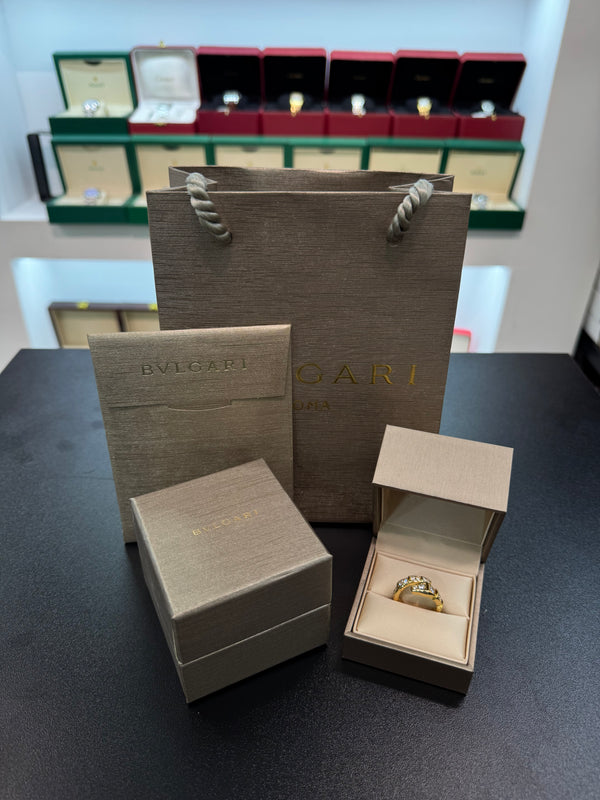 Serpenti ring Studded