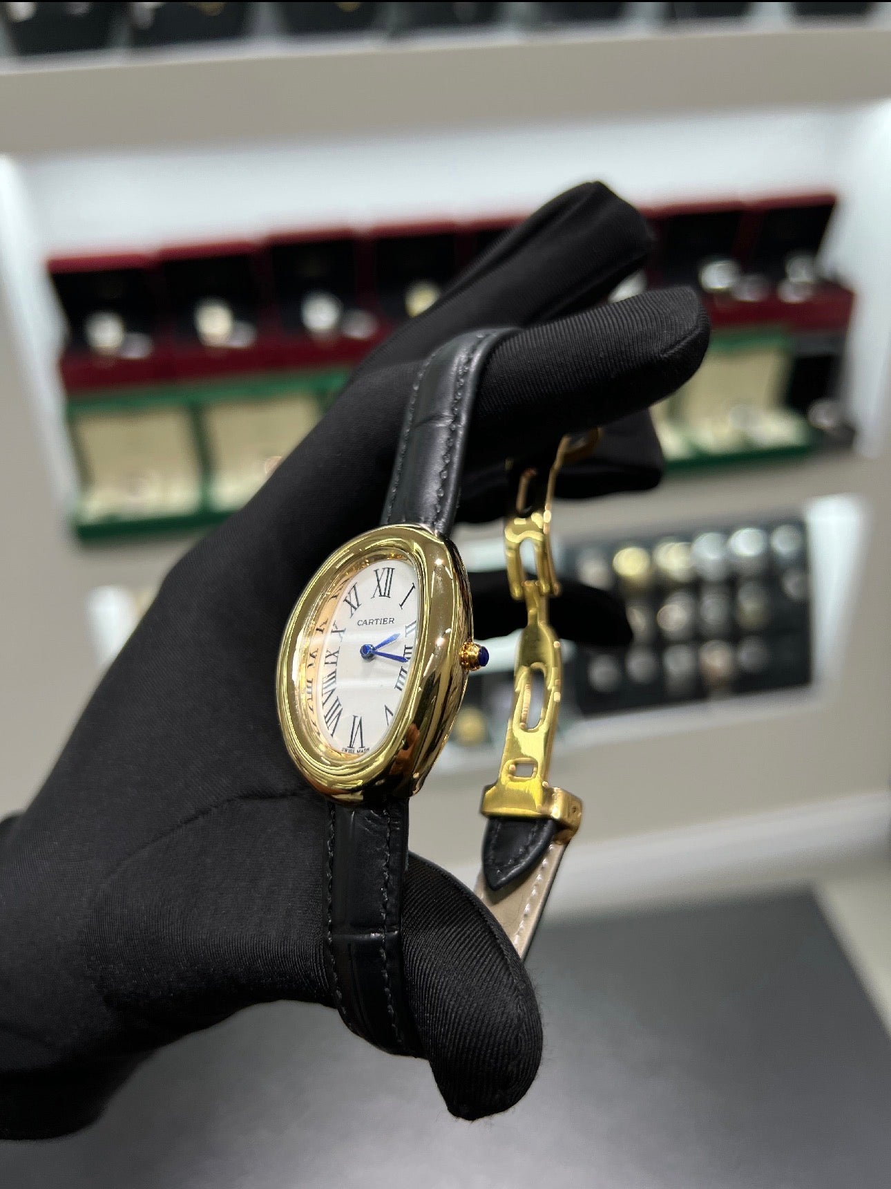 كارتير بينوار جلد اسود