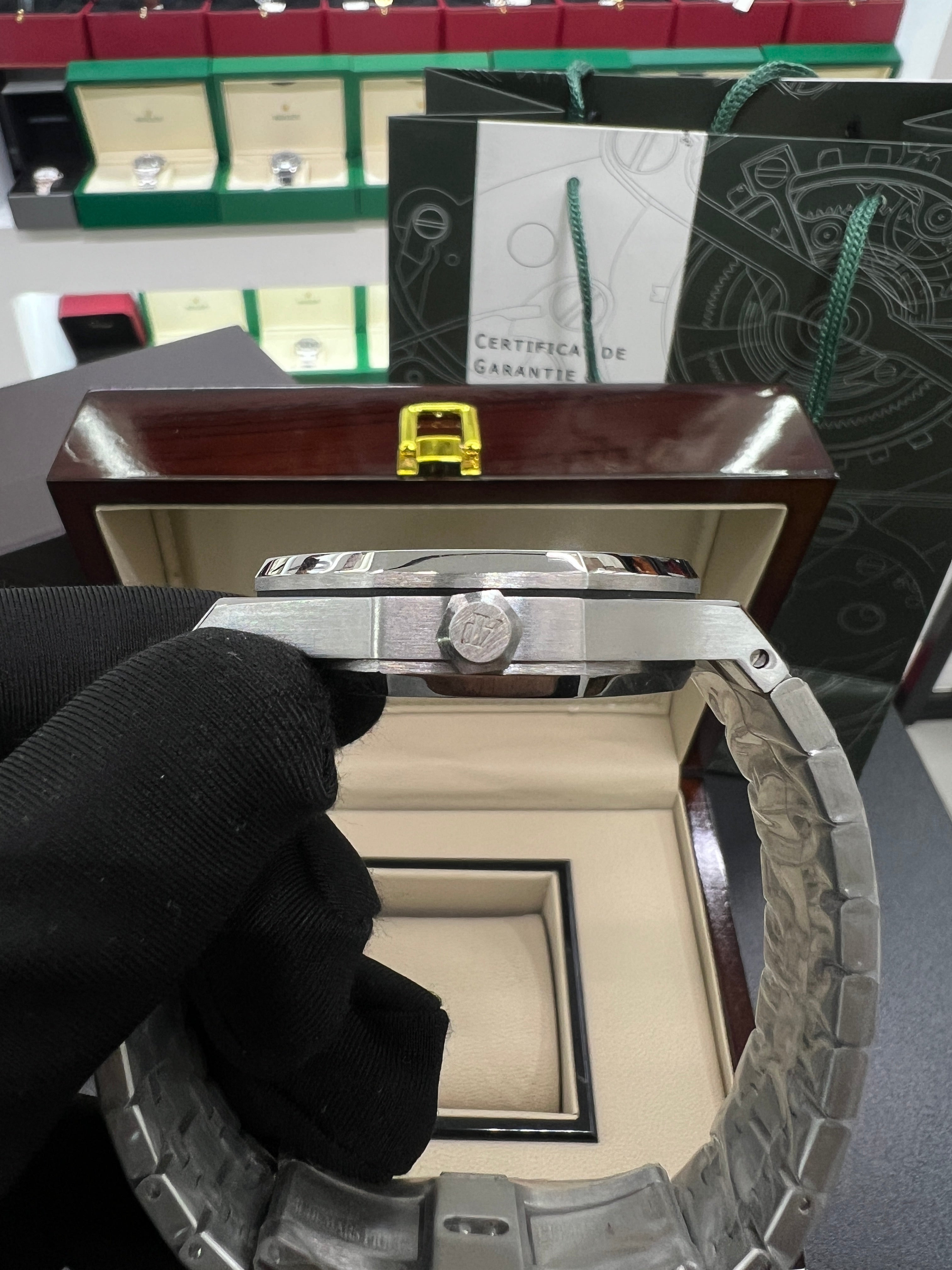 Royal Oak Automatic – Silver Dial