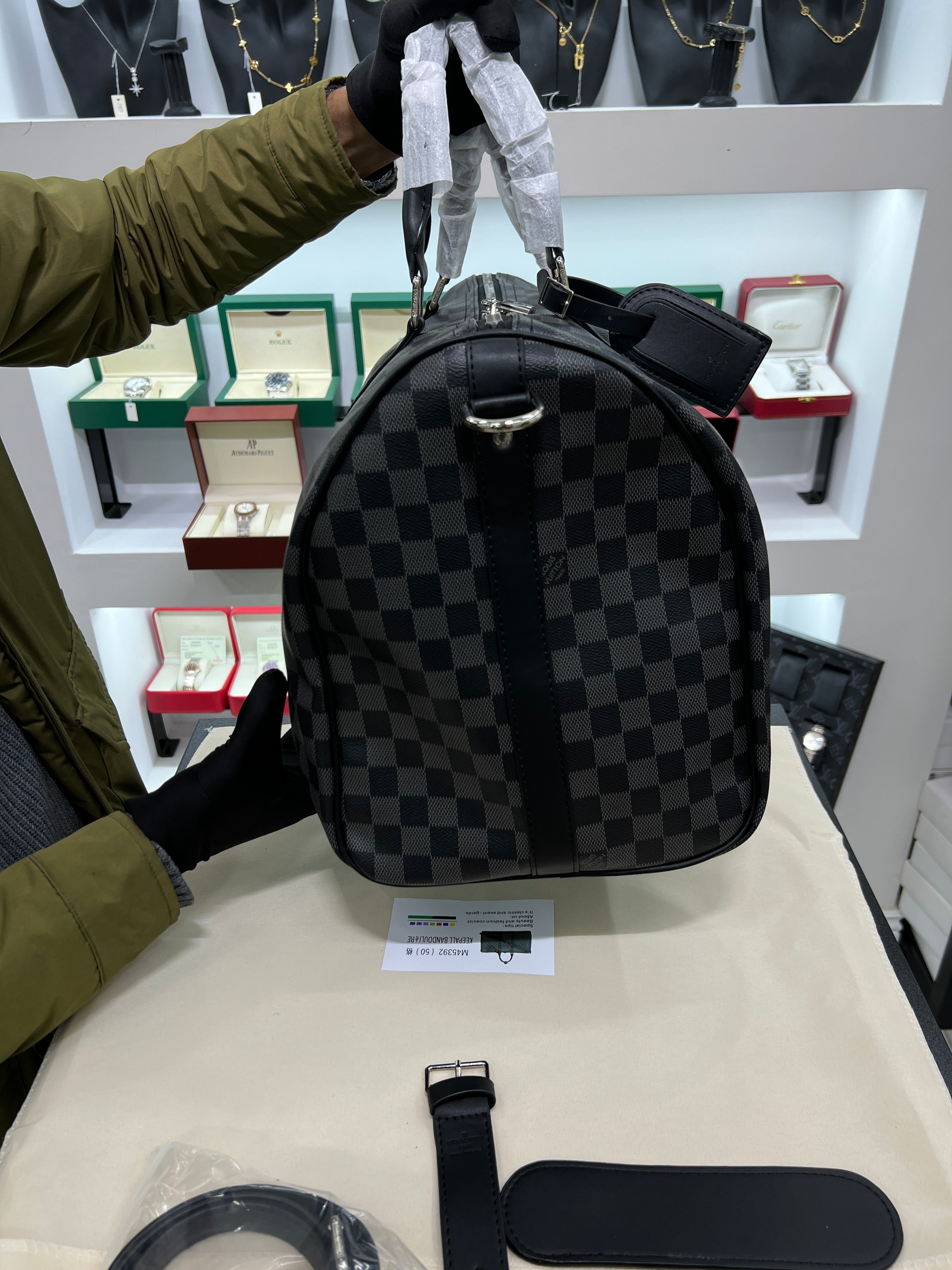Keepall Bandoulière 55 – Damier Graphite