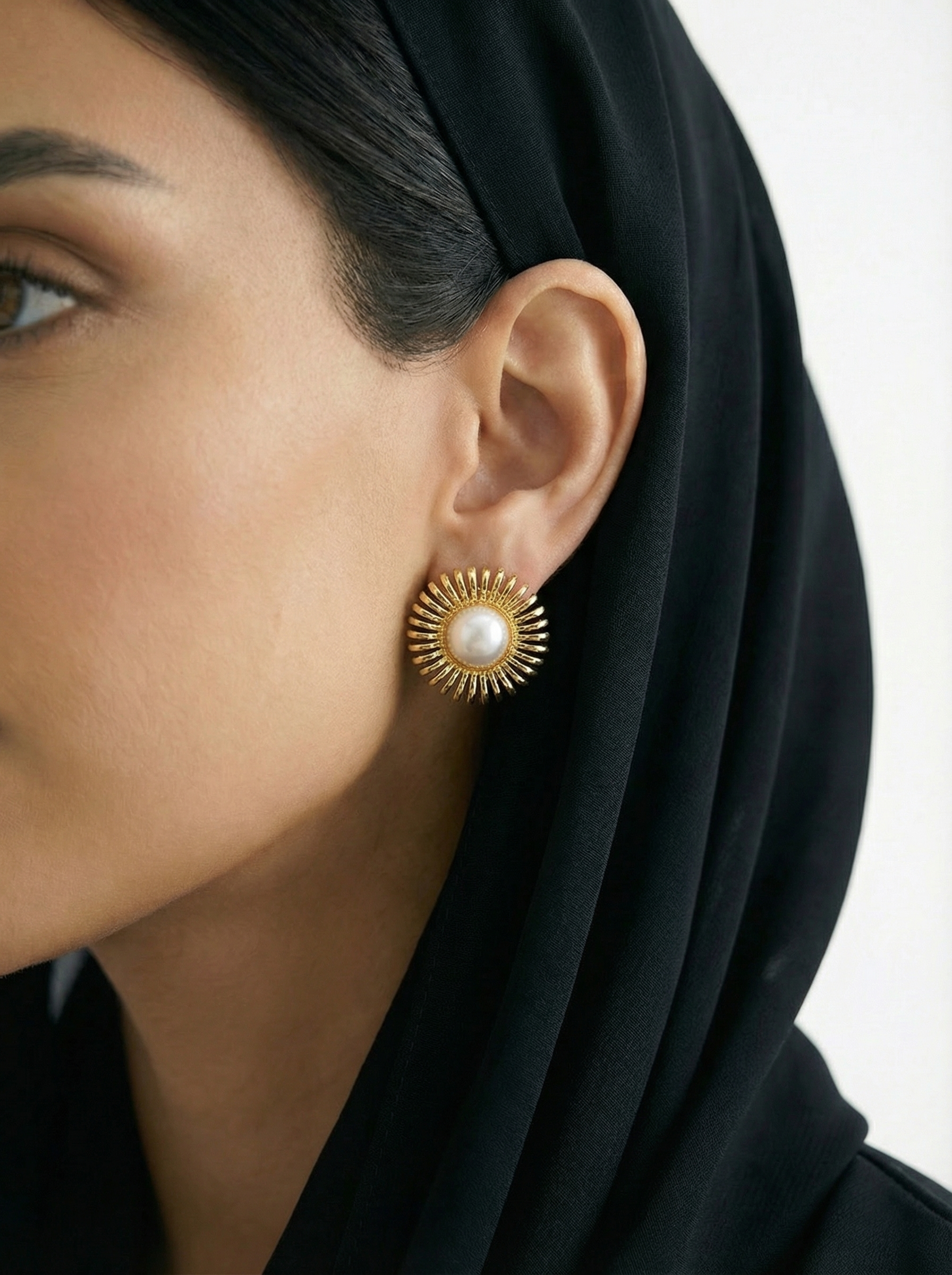 اقراط اذن قوقعة اللؤلؤ