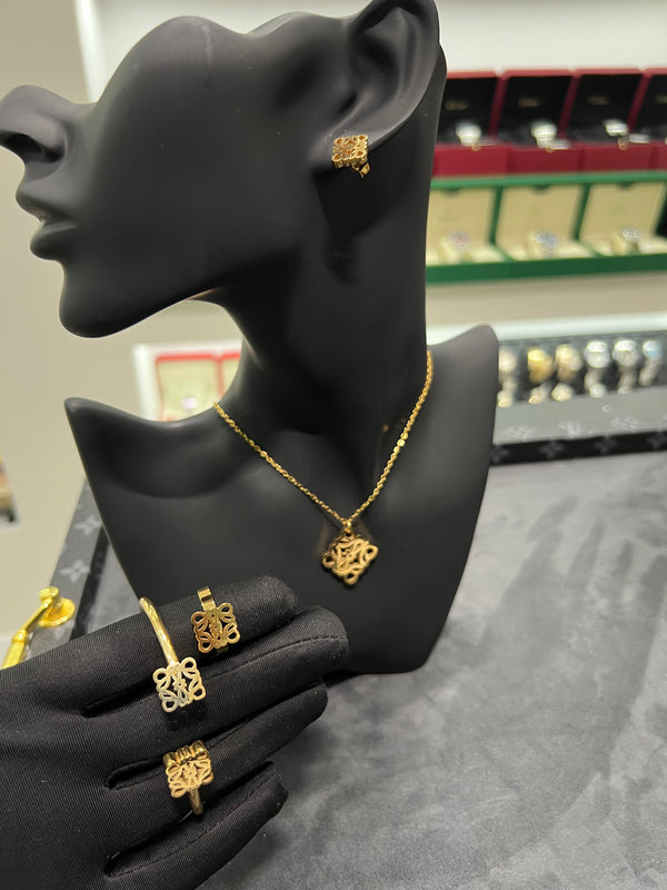 طقم مجوهرات هندسي مع خاتم | Geometric Jewelry Set with Ring
