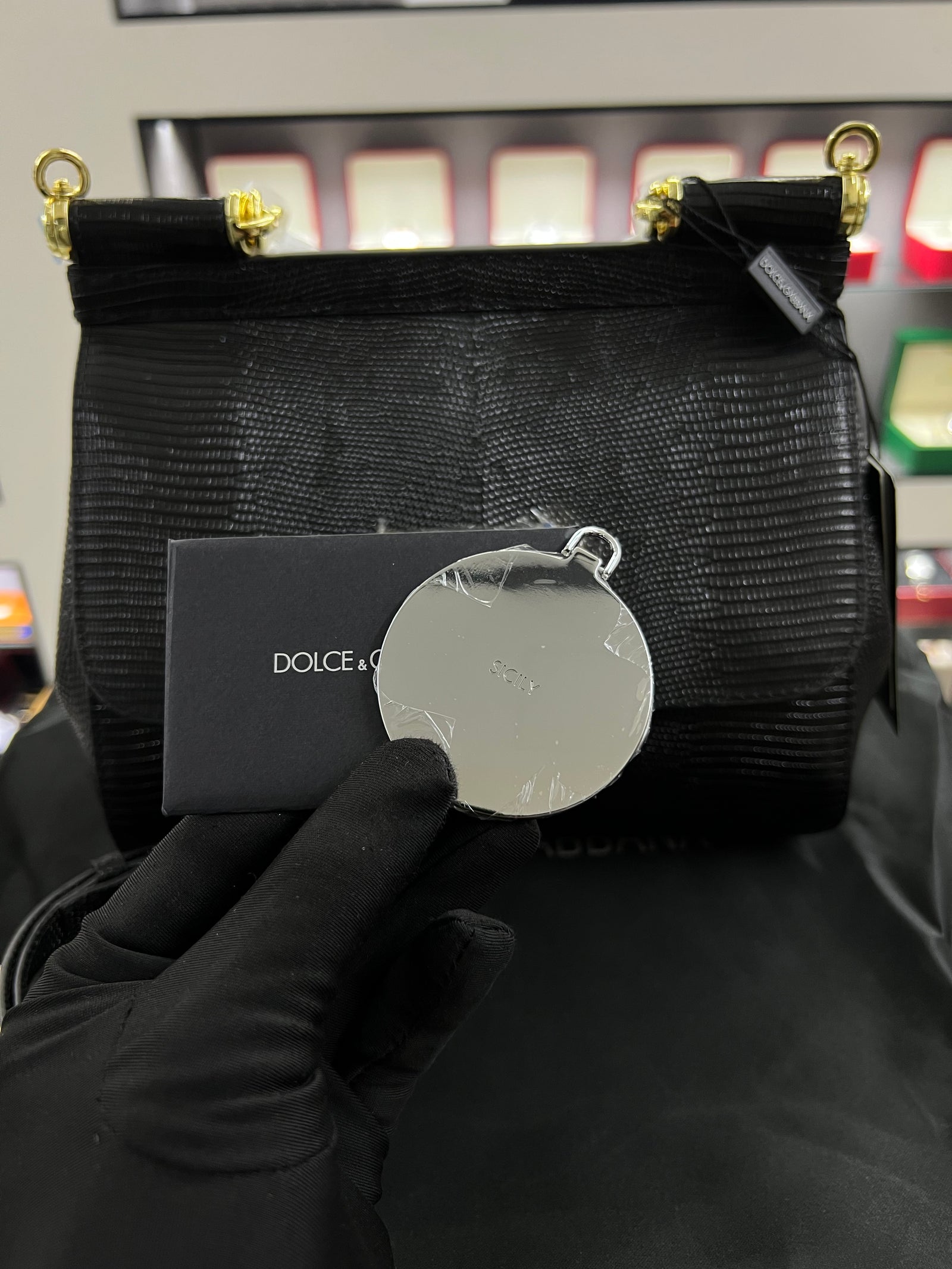 حقيبة سيسيلي سوداء بنقشة جلد السحلية الحجم الكبير
Sicily Bag – Black Lizard-Print