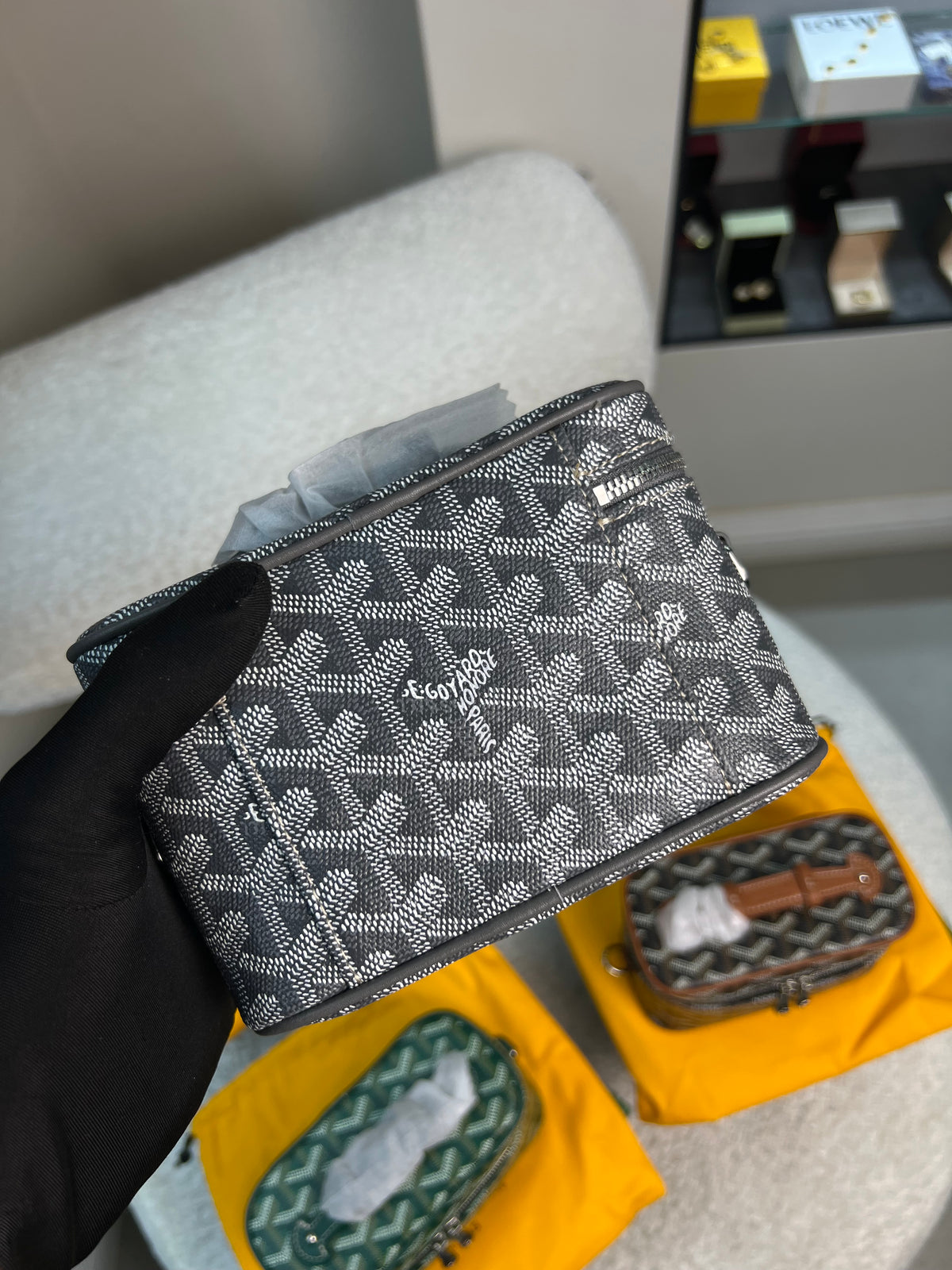 حقيبة ميوز فانيتي علبة تجميل بنقشة Muse Y Vanity Case