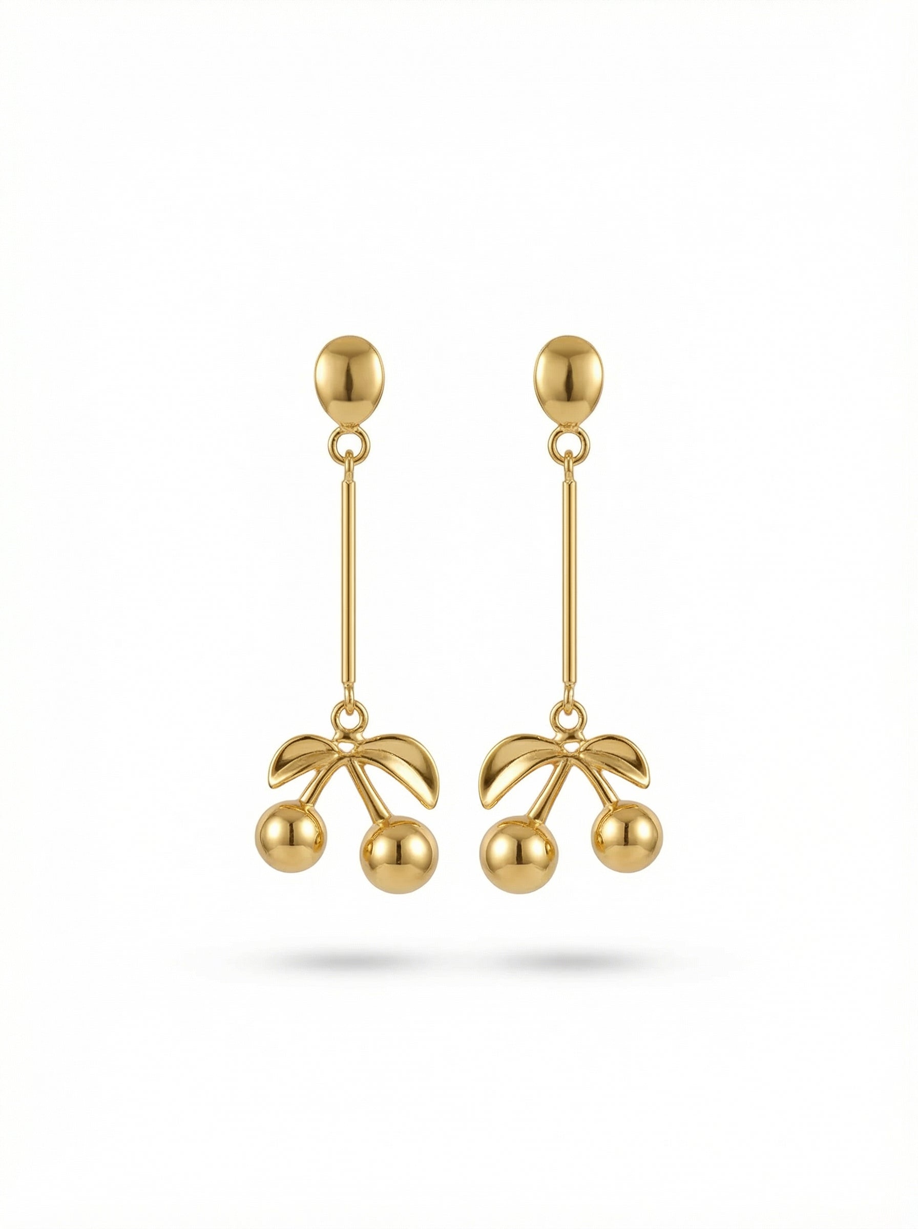 أقراط أذن الكرزه الذهبيه