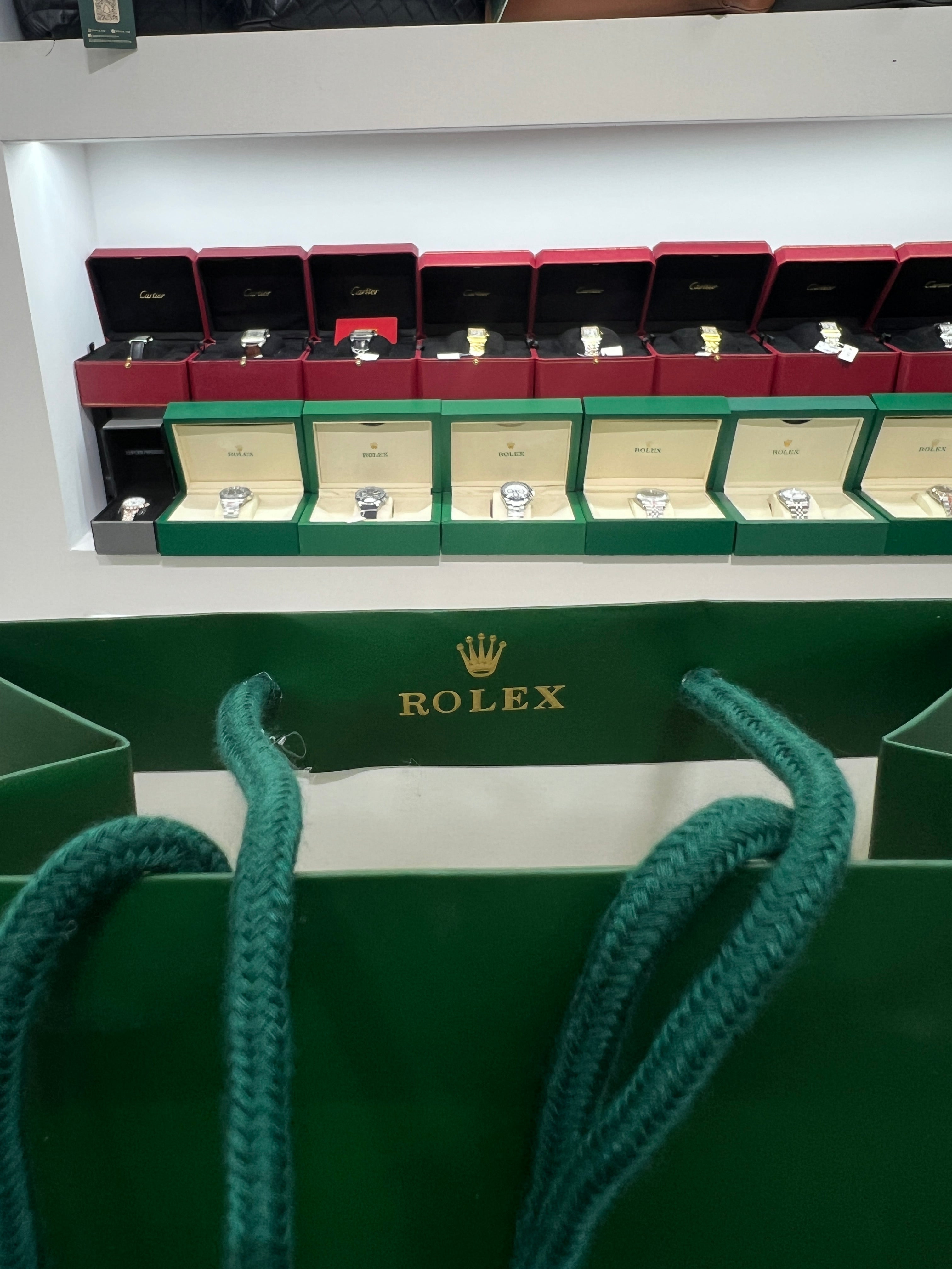 Submariner Date – Black Dial