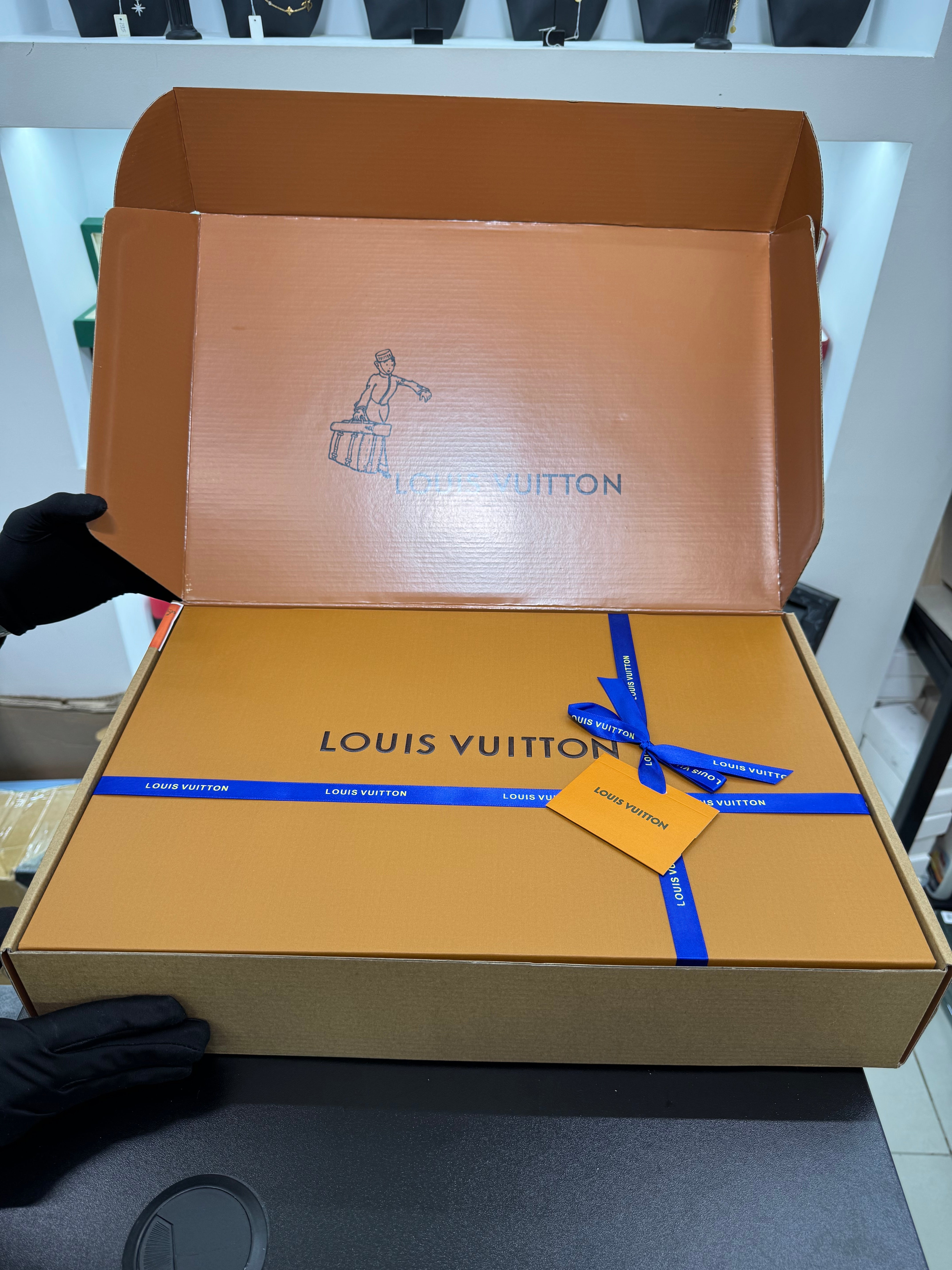 Neverfull MM – Damier Ebene Canvas