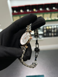 Armanį watch, two-tone, studded lens, من دون علبه جوده رقم 2