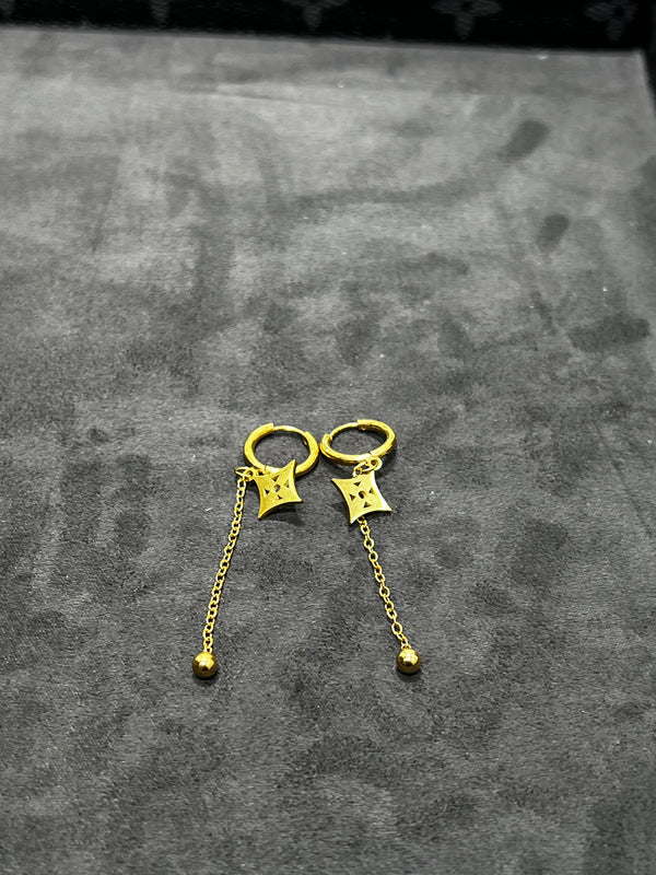 أقراط النجمة الهندسية | Geometric Star Earrings