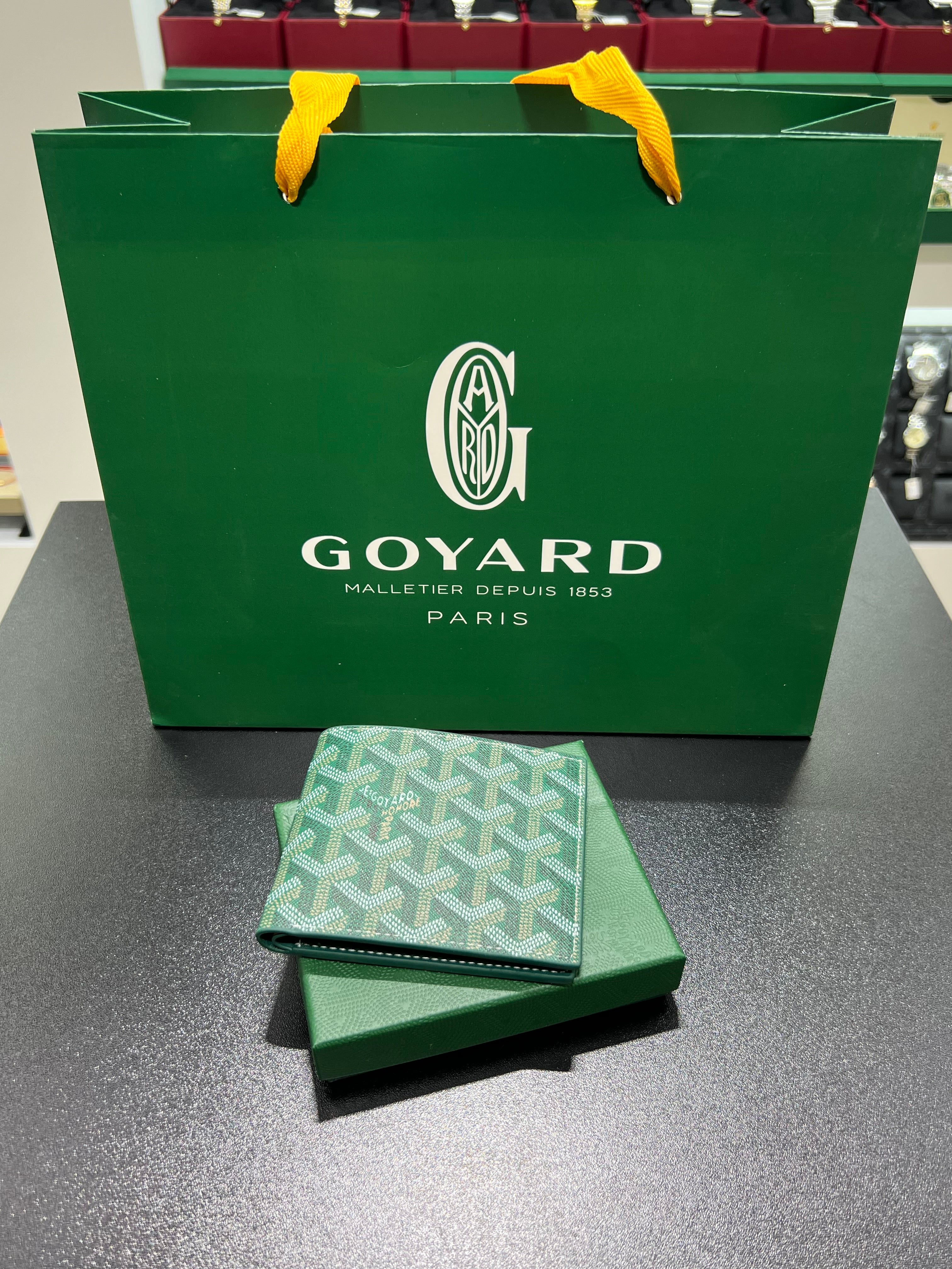 Goyard Wallet Victoire green (men)