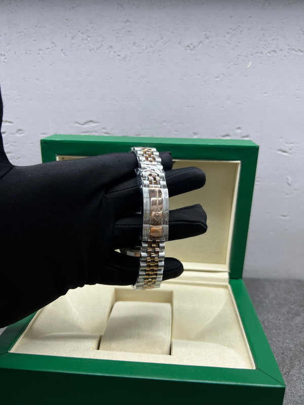Oyster datejust chocolate dial and a two-tone/ اويستر ديت جست دايل شيكولاتي