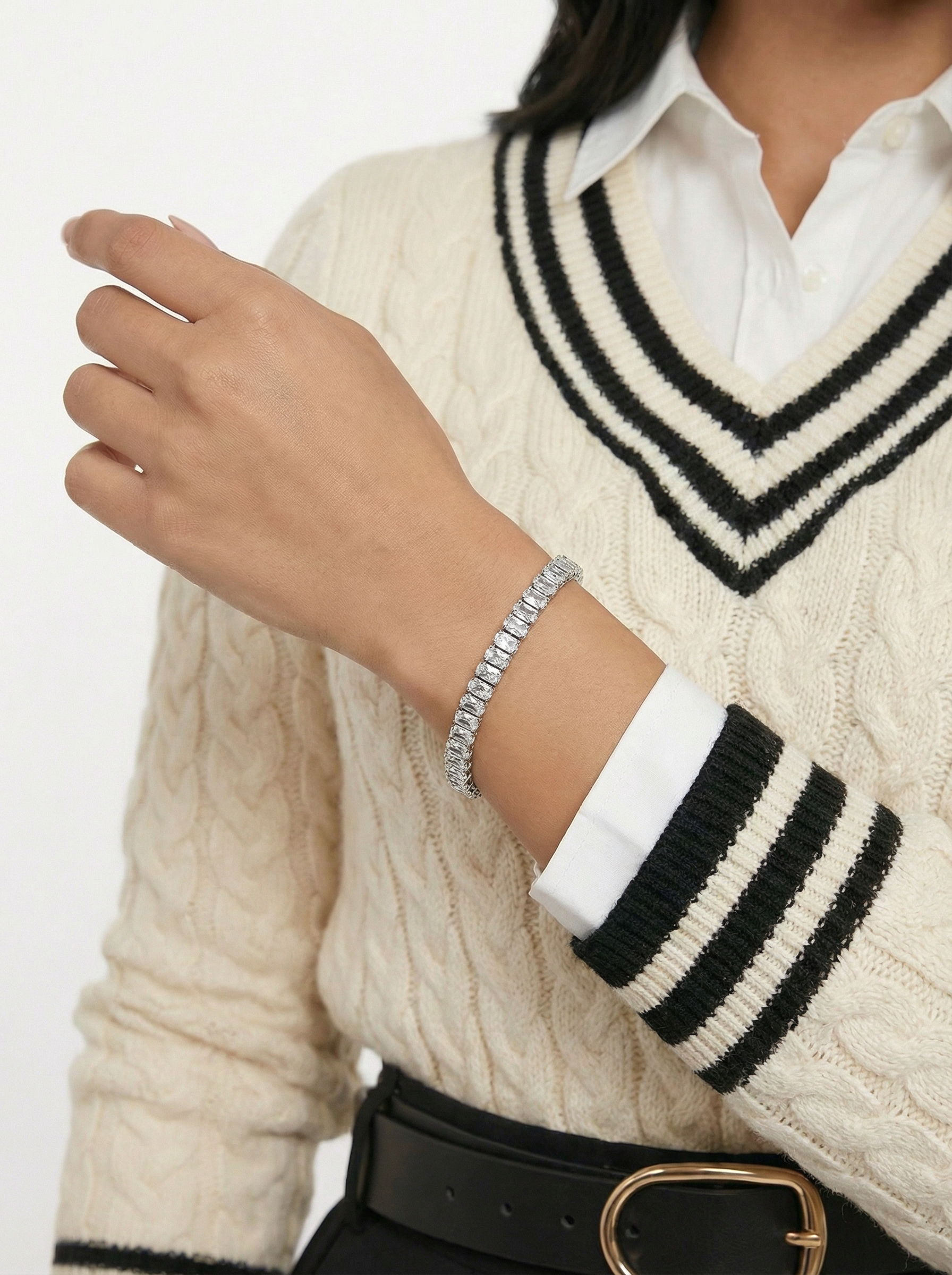 انسيال الحجر المستطيل الفضي