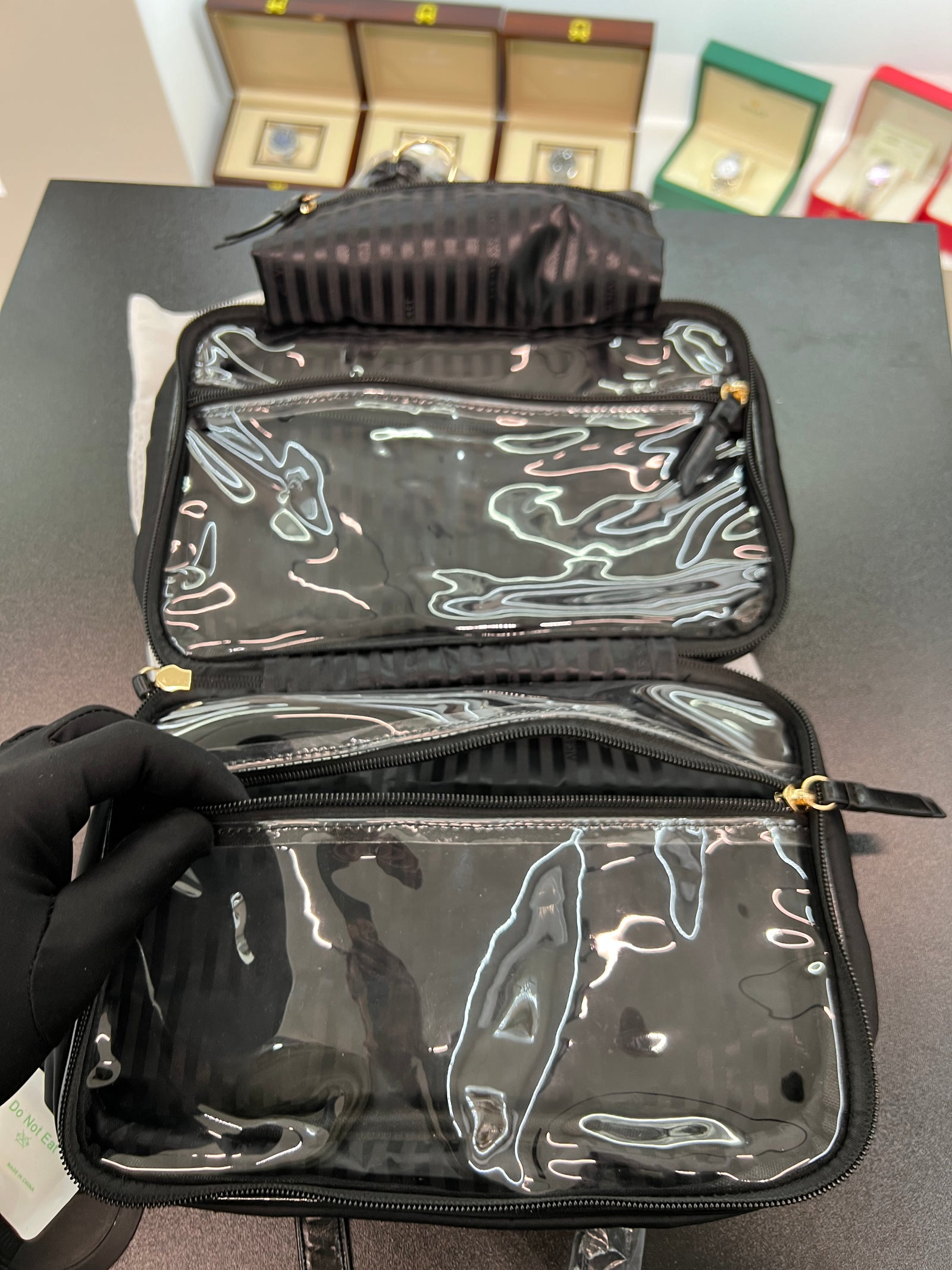 Travel Hanging Makeup Bag – Quilted Black