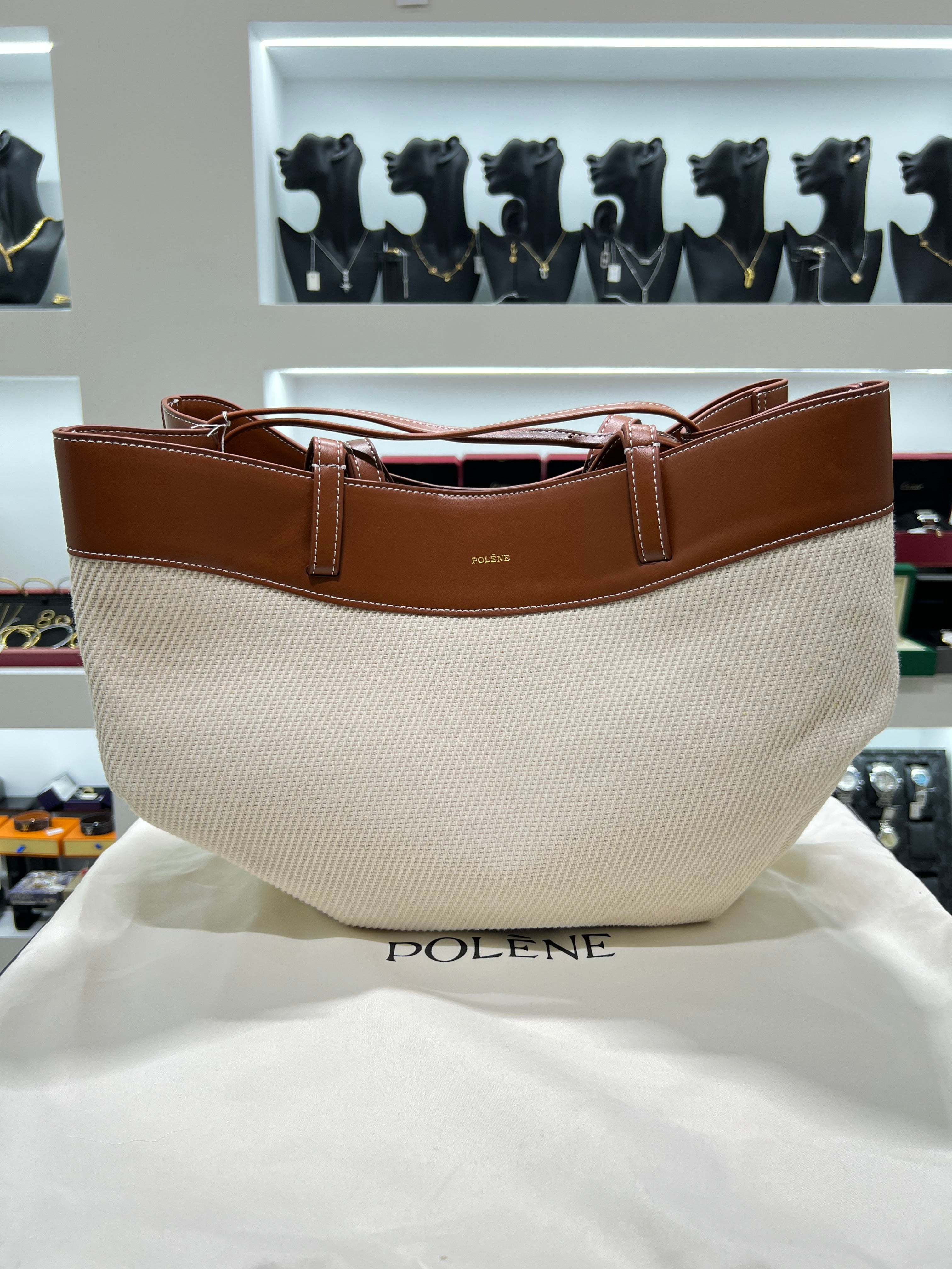 Polēne Cyme brown