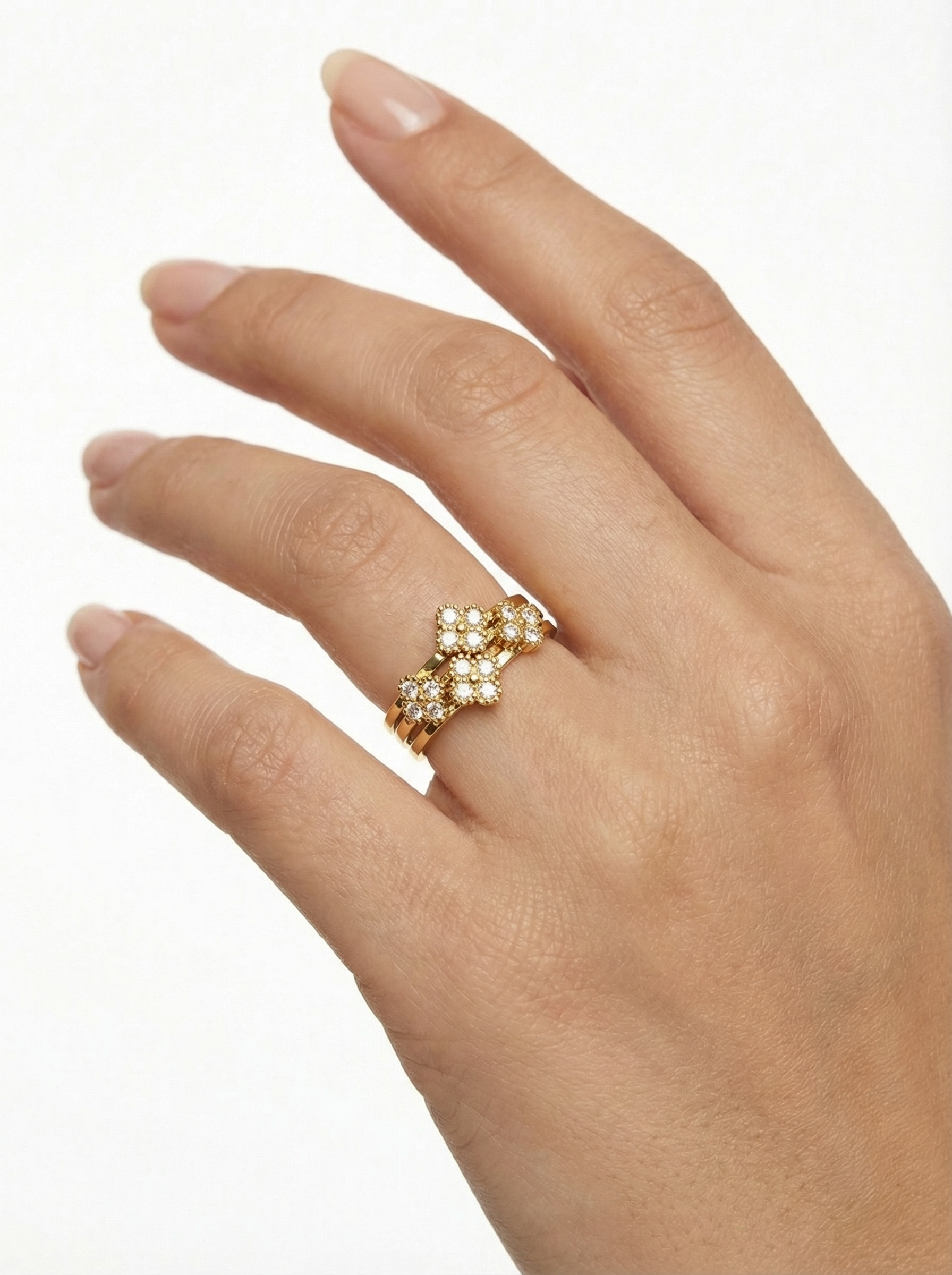 خاتم الحلقات الاربعه