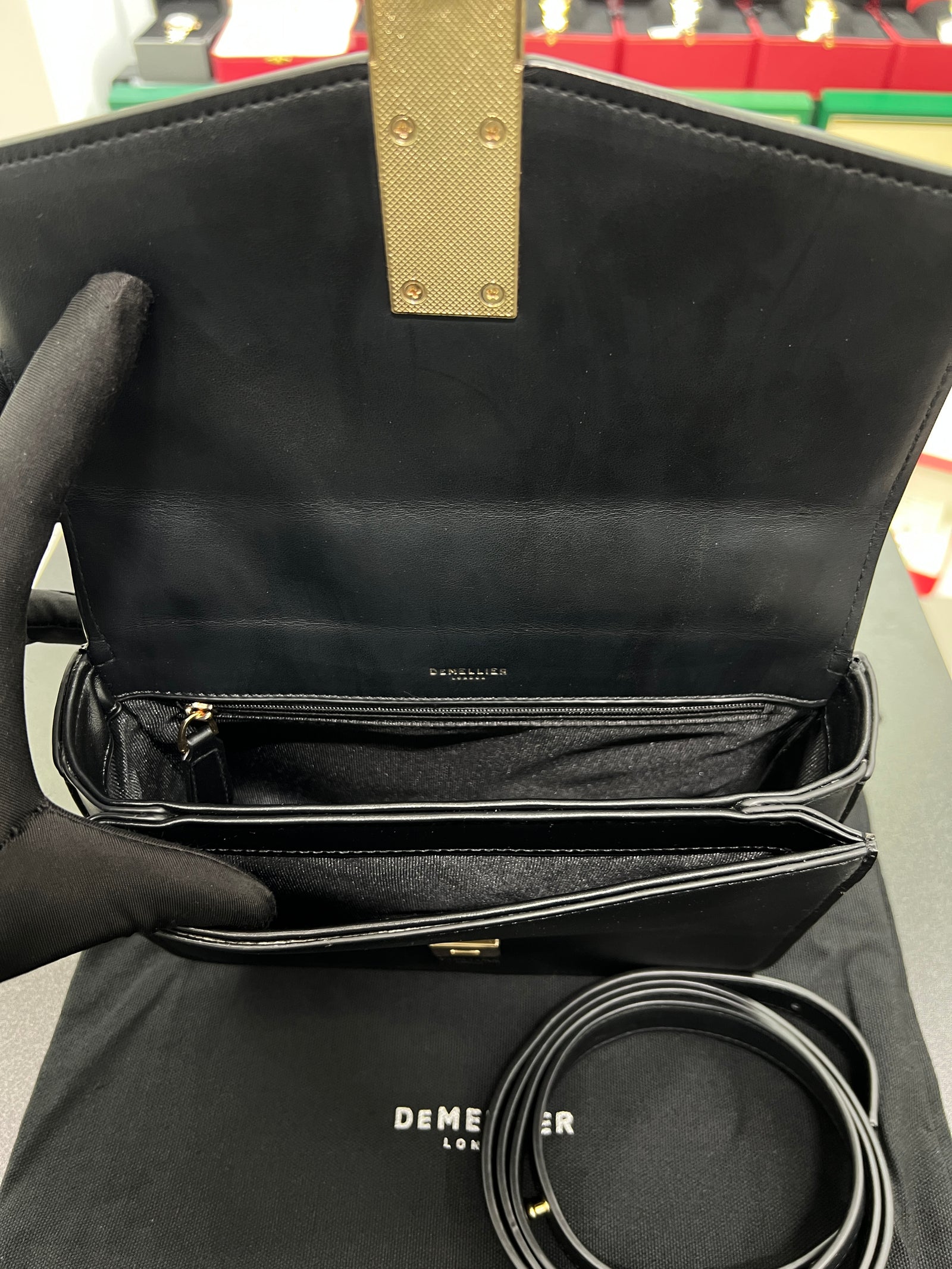 Vancouver Crossbody Bag – Classic Black
